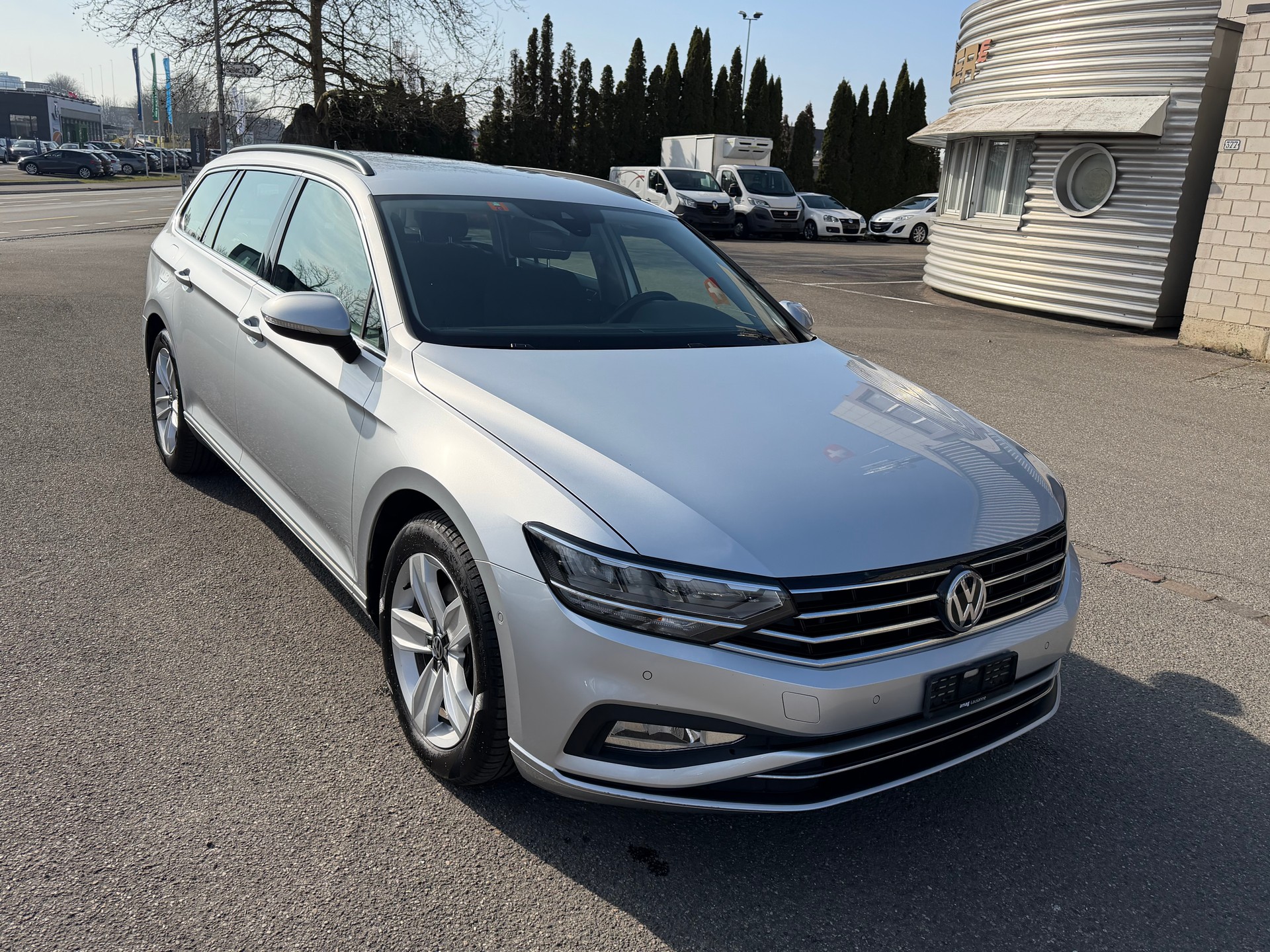 VW Passat 2.0 TDI BMT Business 4Motion DSG-image-1
