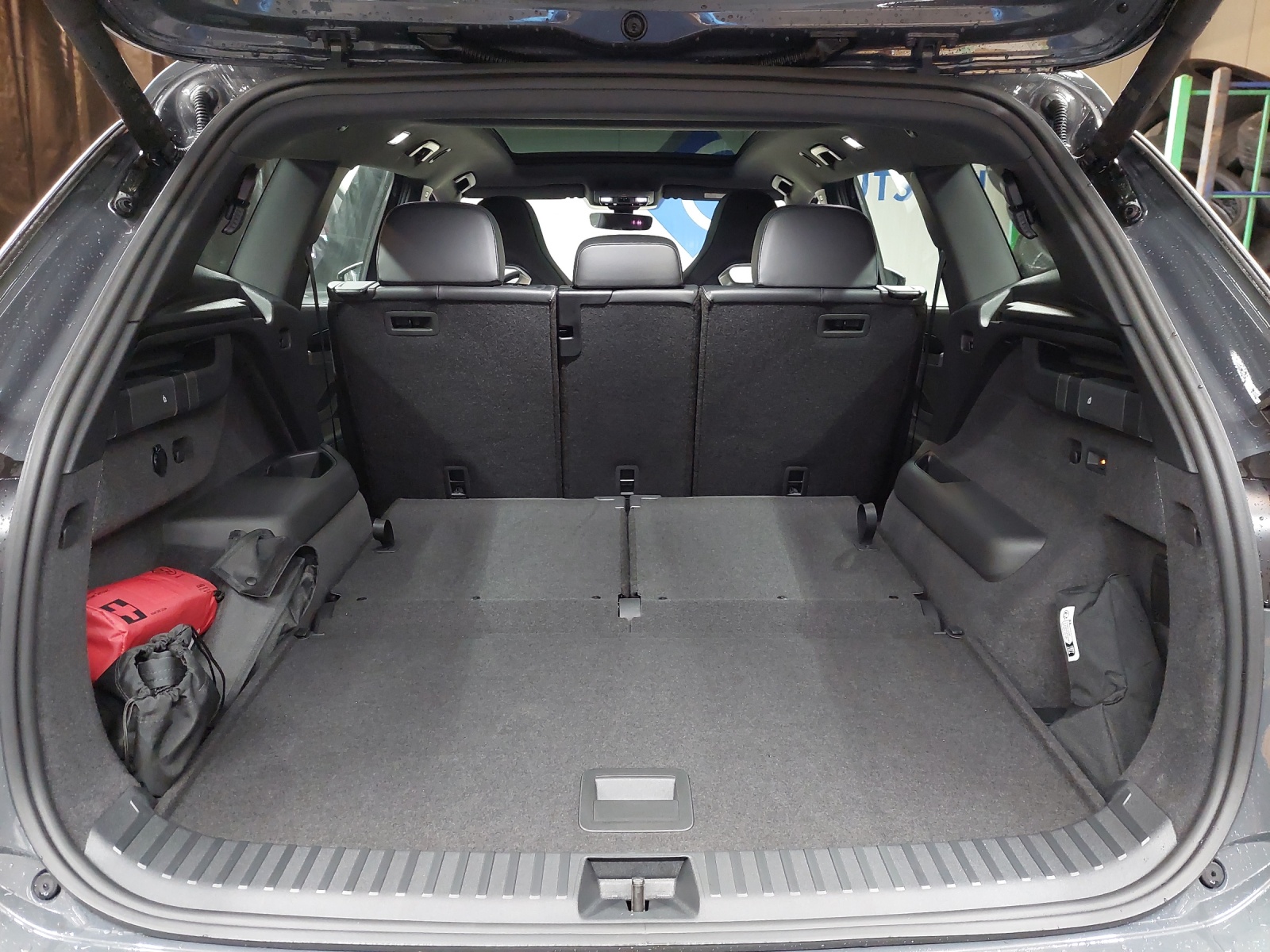 VW Tayron 2.0 TDI SCR R-Line 4Motion DSG-image-12
