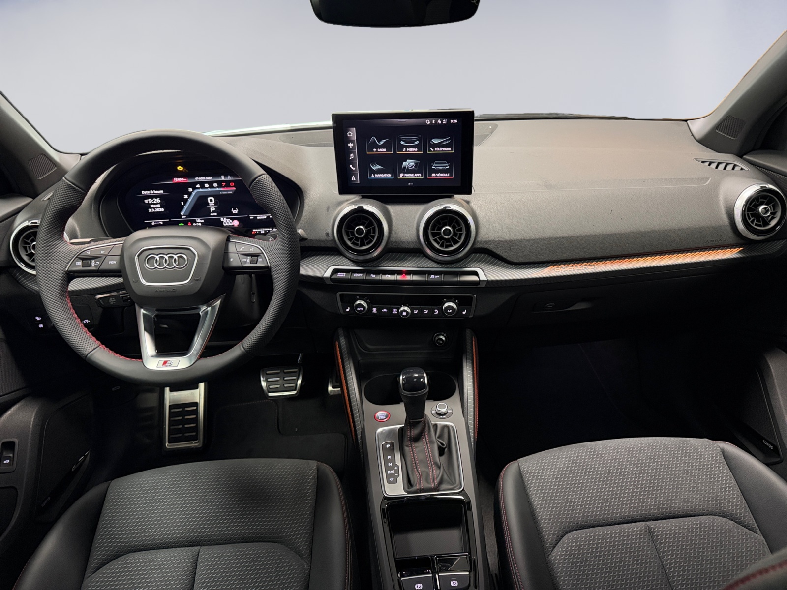 AUDI SQ2 TFSI quattro S-tronic-image-8