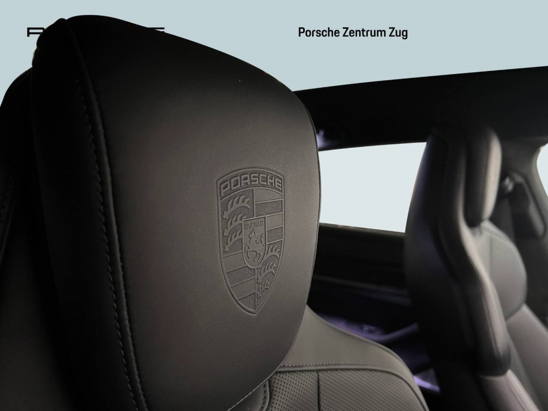 PORSCHE Taycan Turbo S Cross Turismo-image-21