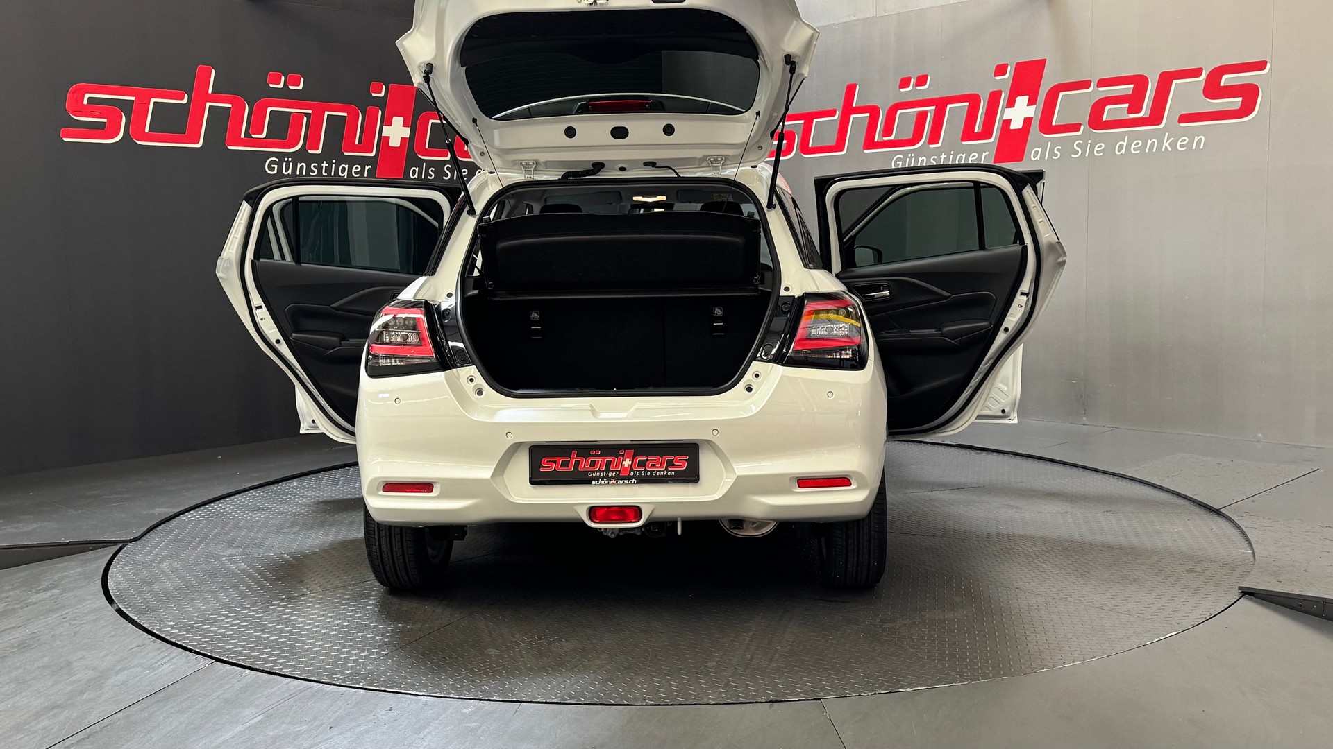 SUZUKI Swift 1.2 Compact Top Hybrid 4x4-image-5