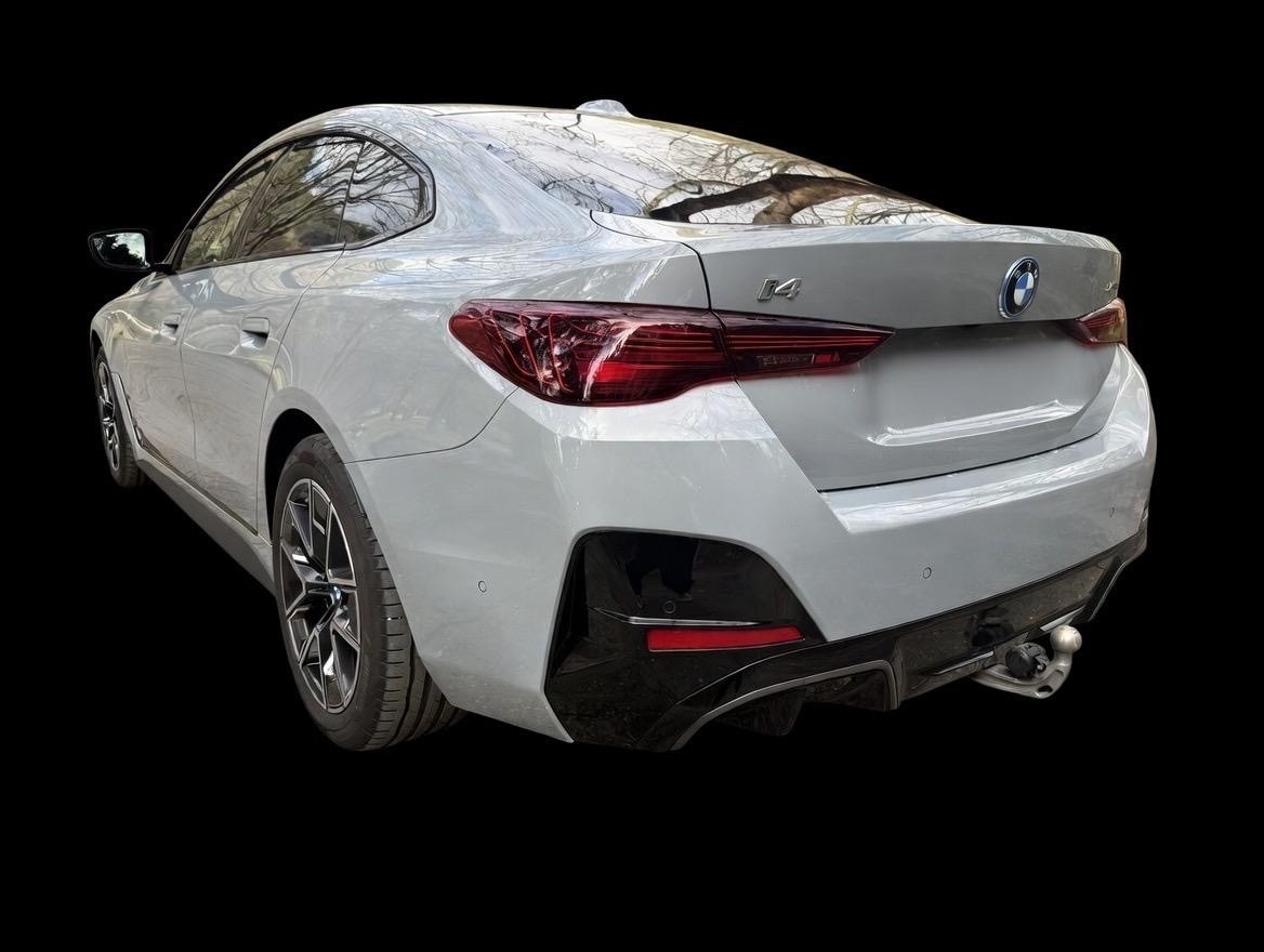 BMW i4 xDrive 40 M Sport-image-3