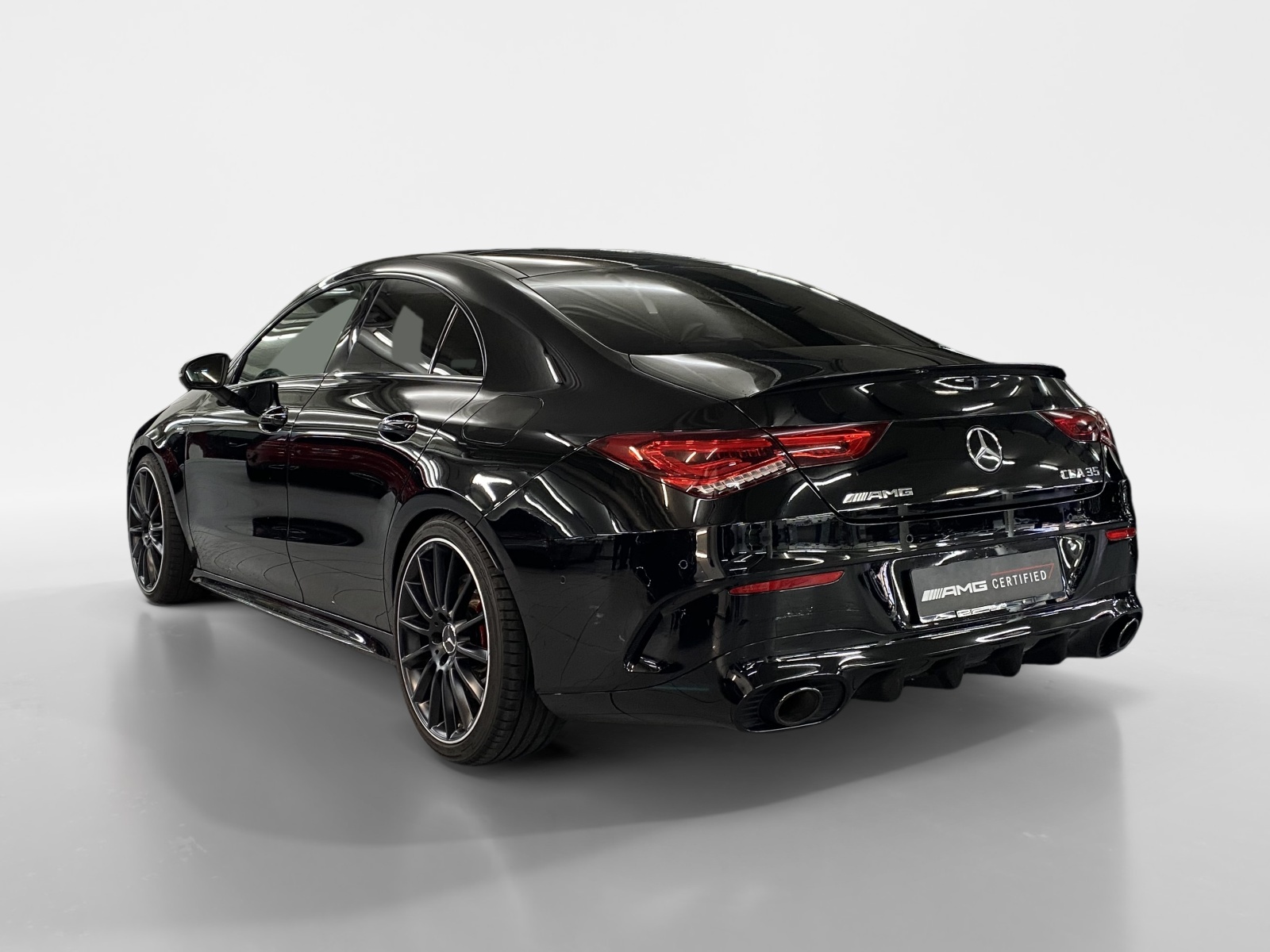 MERCEDES-BENZ CLA 35 AMG 4MATIC-showroom-element-3