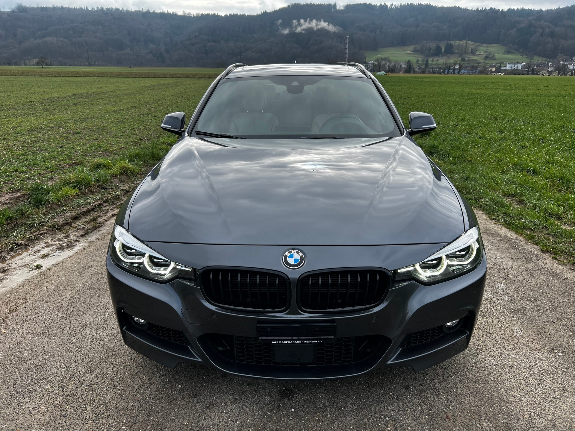BMW 335d xDrive Touring Edition M Sport Steptronic-image-7