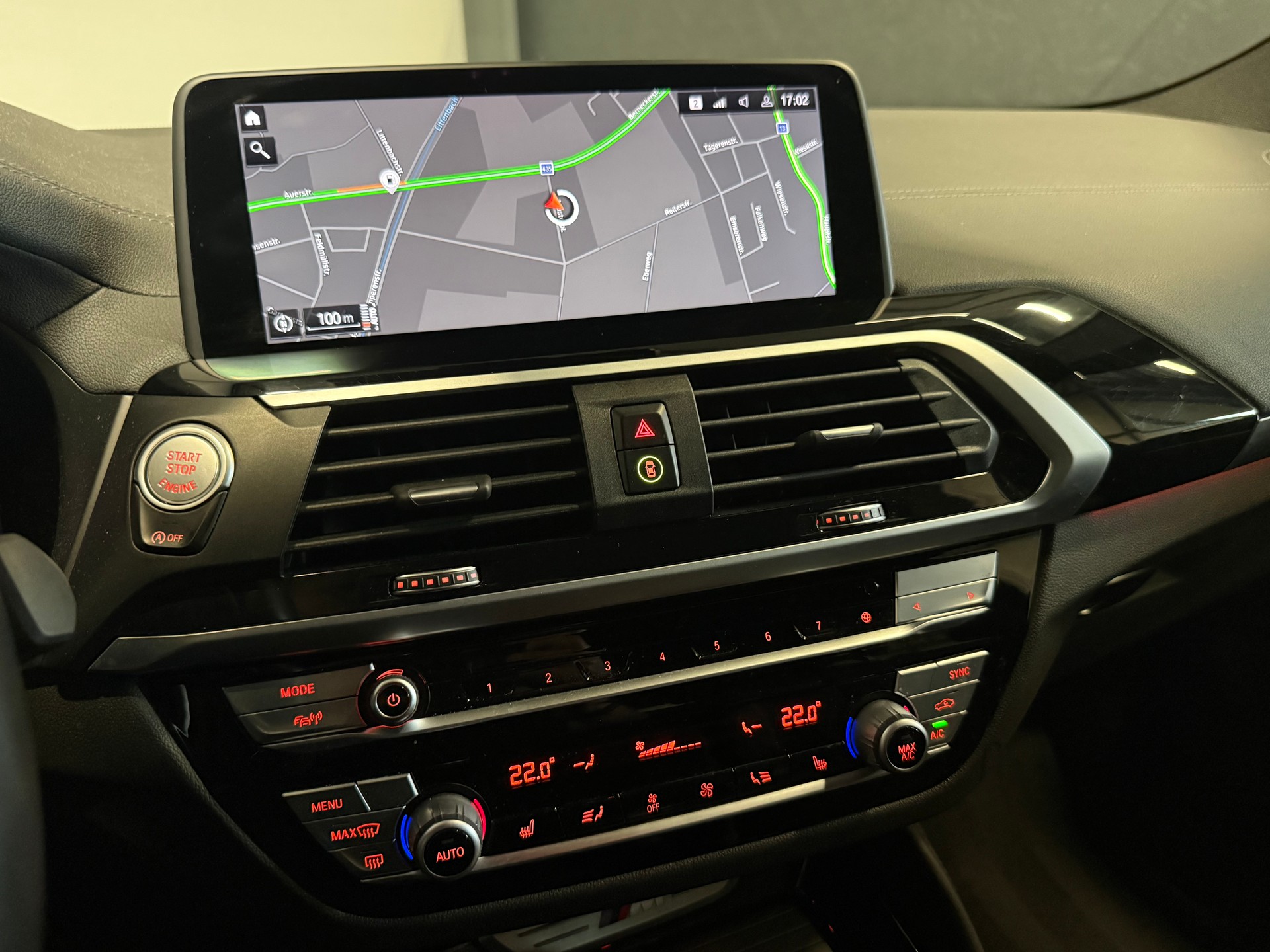 BMW X4 M40i-image-10