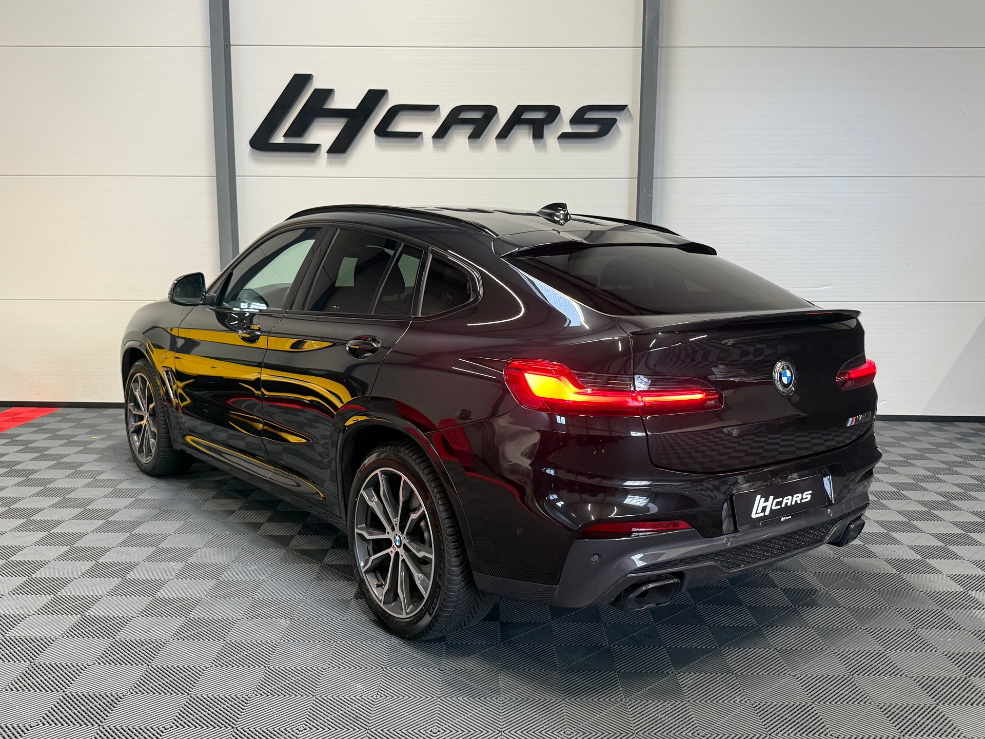 BMW X4 M40i-image-2