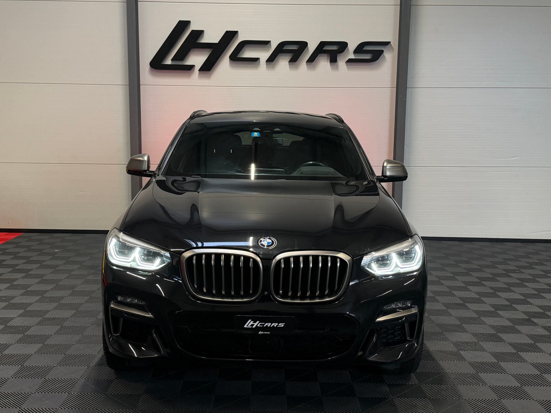 BMW X4 M40i-image-6