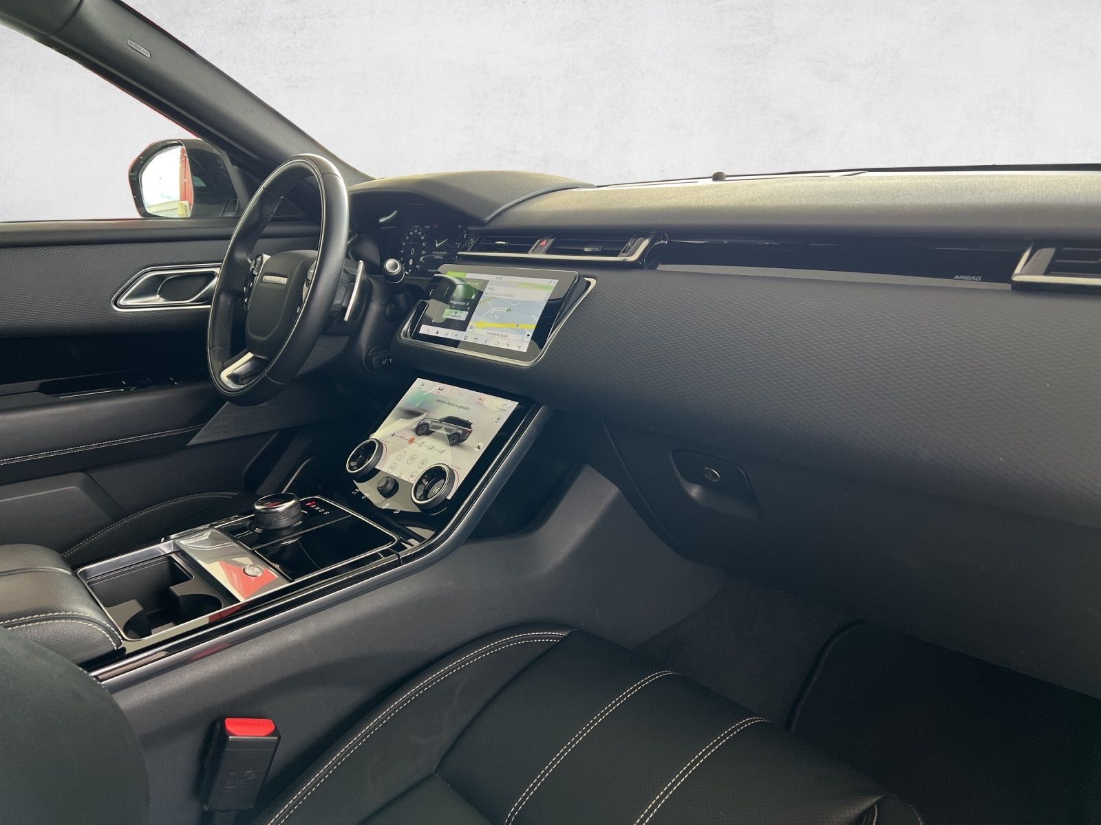 LAND ROVER Range Rover Velar R-Dynamic P 300 Automatic-image-9