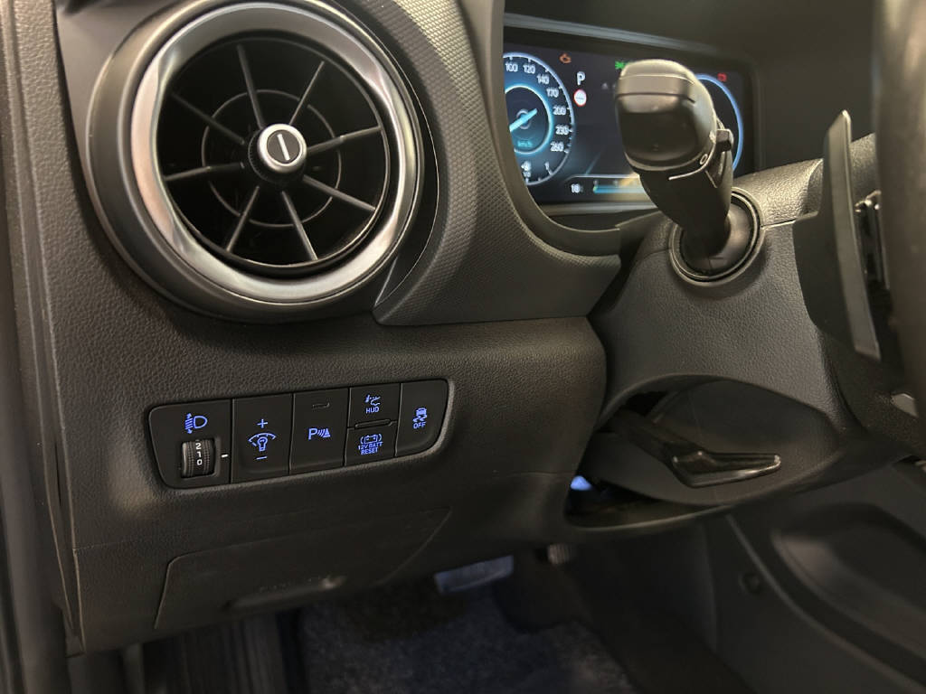 HYUNDAI Kona 1.6 GDi Hybrid Vertex-image-9
