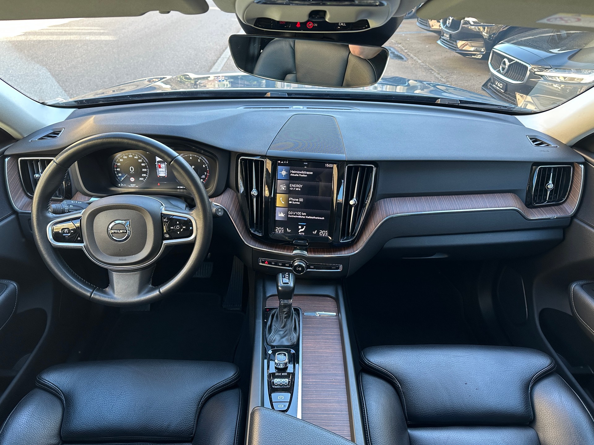 VOLVO XC60 T5 AWD Inscription Geartronic-image-6