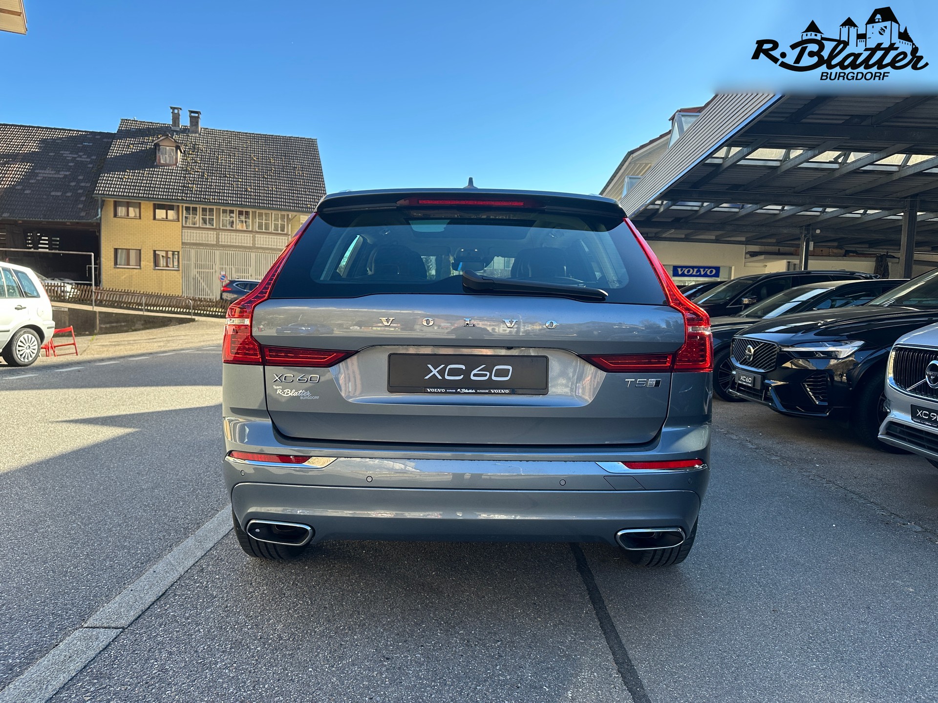 VOLVO XC60 T5 AWD Inscription Geartronic-image-3