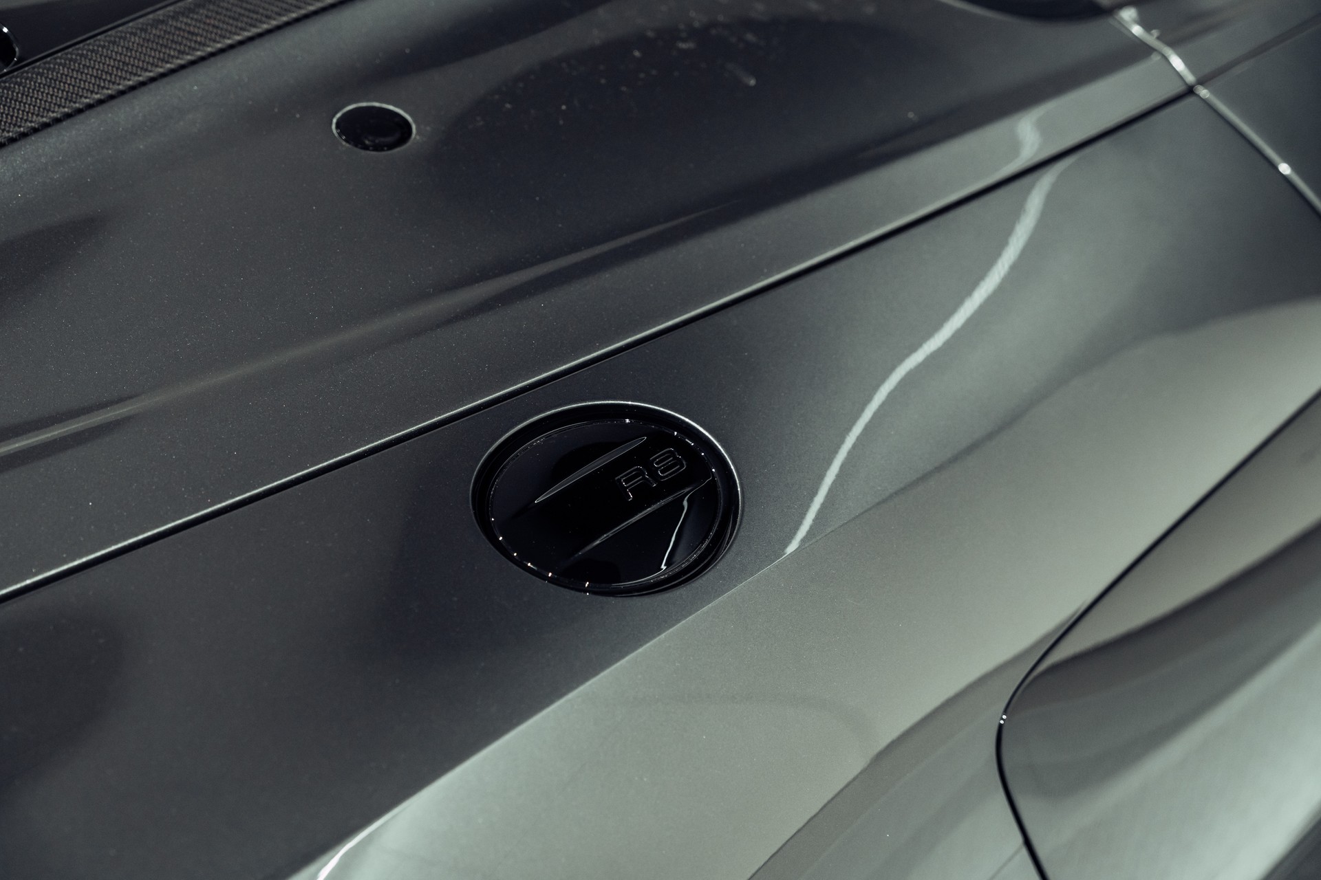 AUDI R8 Spyder performance S-Tronic-image-15