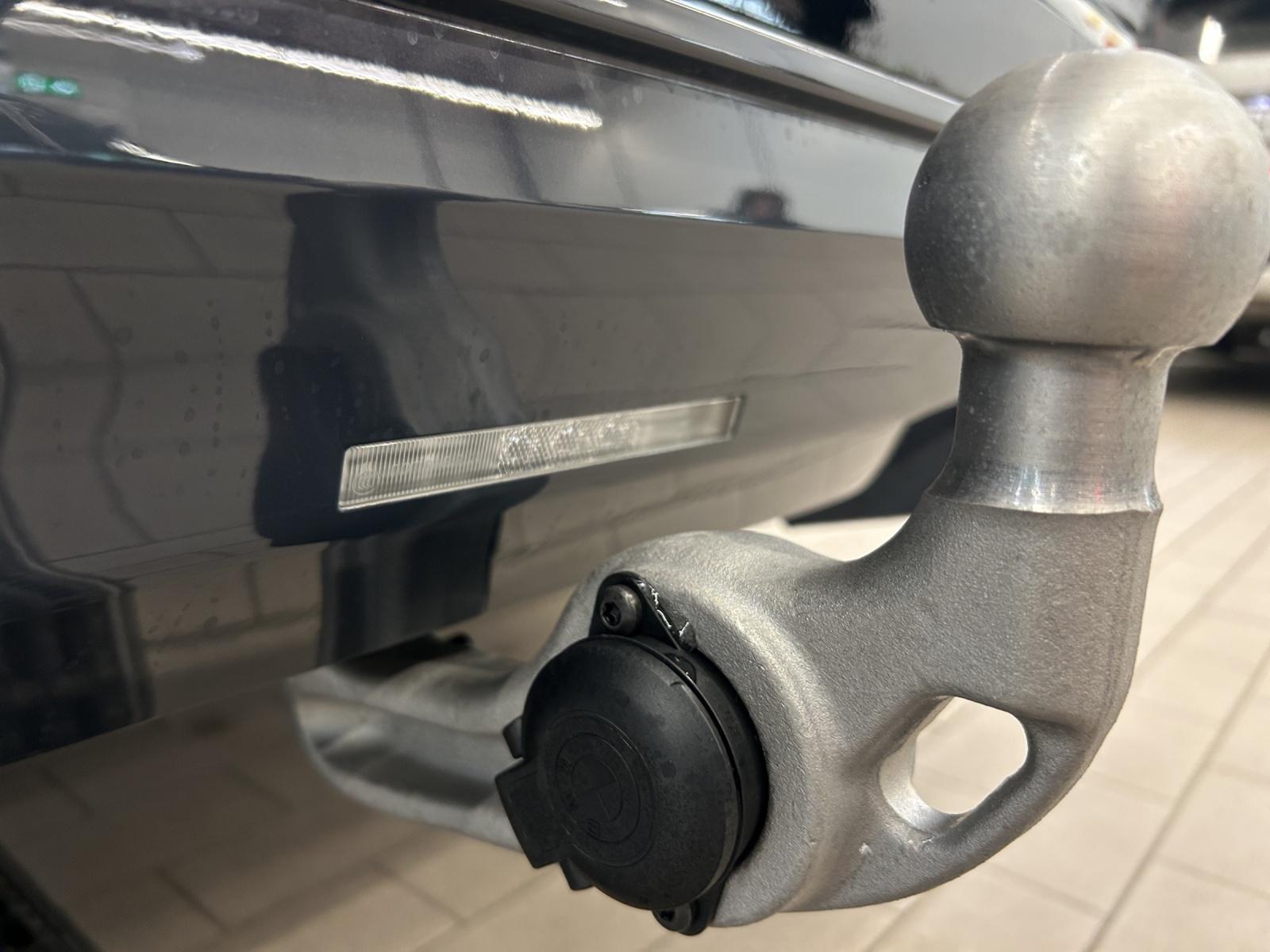 BMW iX3 50 xDrive M Sportpaket-image-16