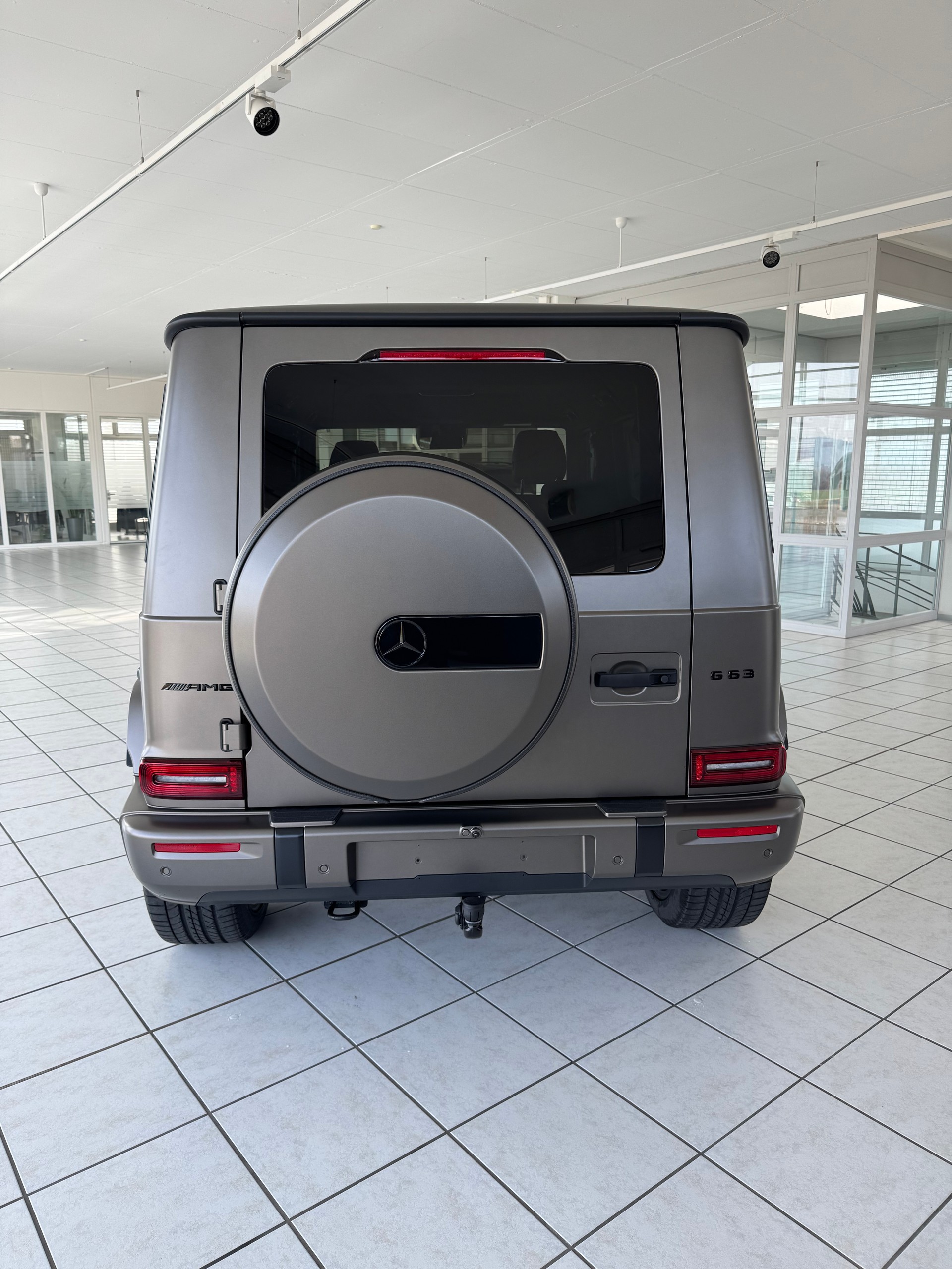 MERCEDES-BENZ G 63 AMG-image-4