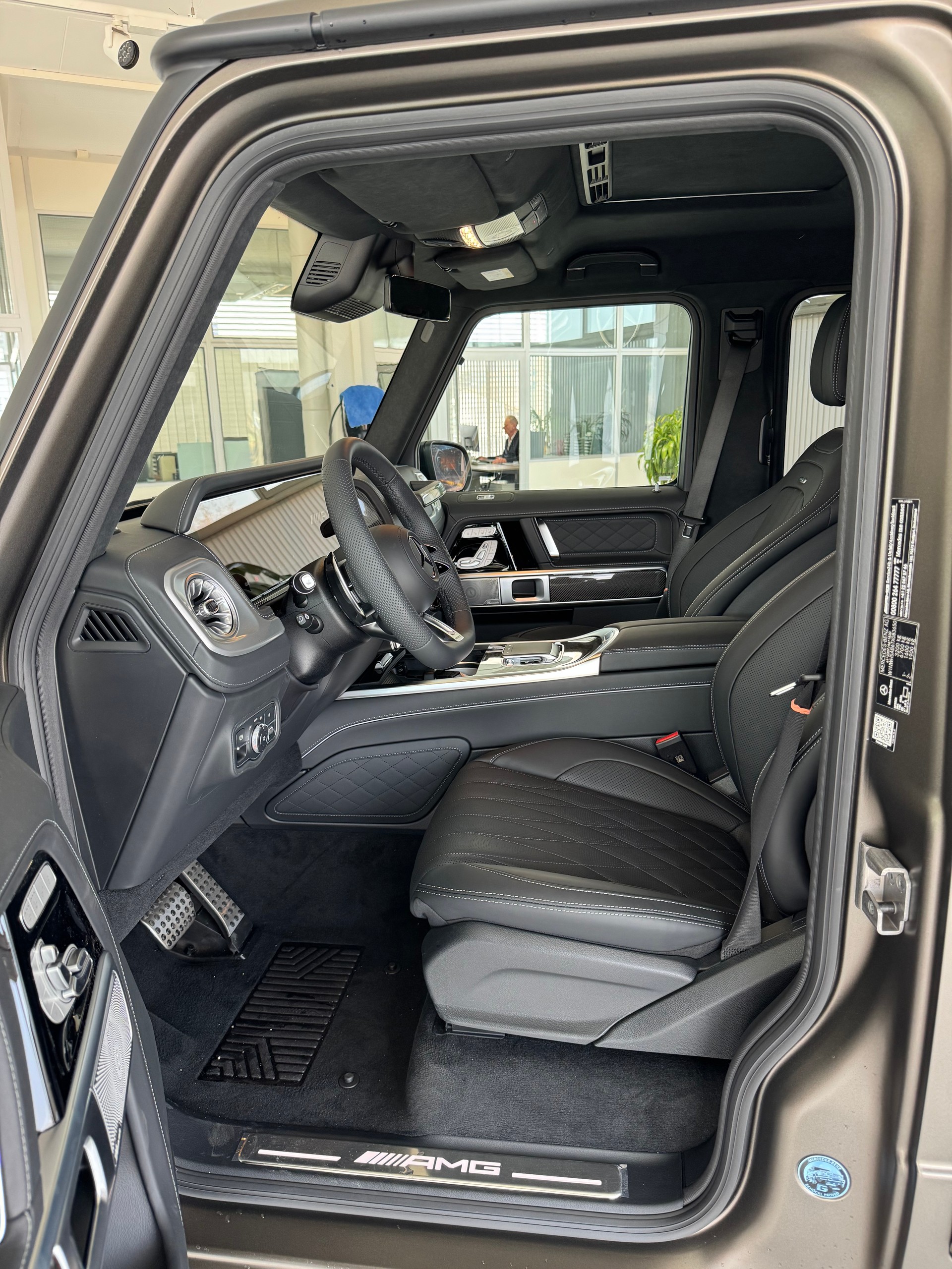 MERCEDES-BENZ G 63 AMG-image-6