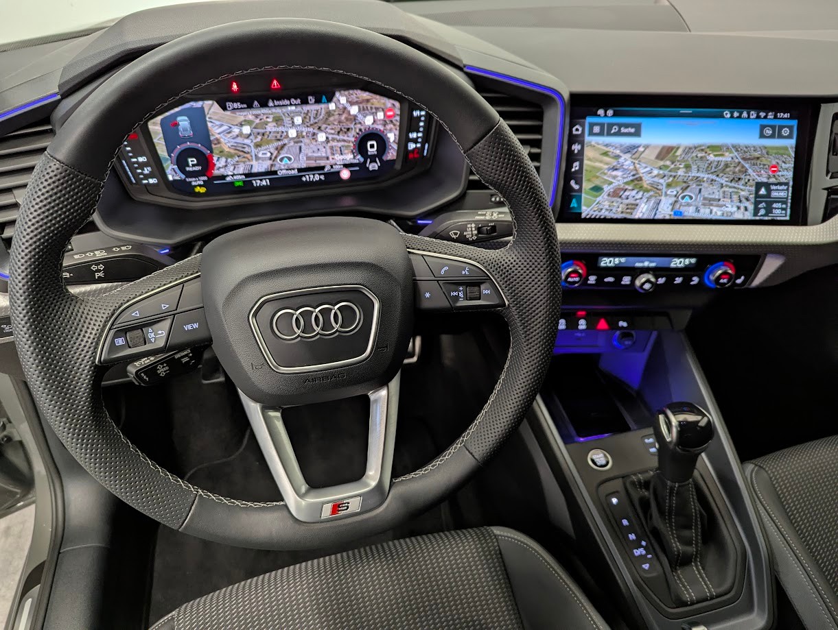 AUDI A1 Sportback 2.0 40 TFSI S Line S-Tronic*5J GAR S-LINE KOMPLETT VOLL-LED DÄMPFER NAVI+ ACC KEYLESS*-image-7