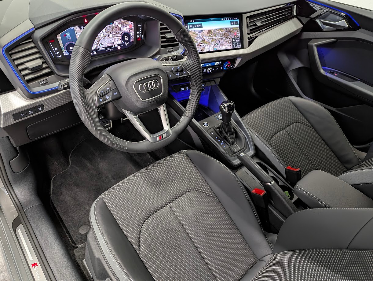 AUDI A1 Sportback 2.0 40 TFSI S Line S-Tronic*5J GAR S-LINE KOMPLETT VOLL-LED DÄMPFER NAVI+ ACC KEYLESS*-image-5
