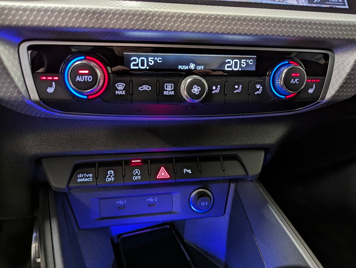 AUDI A1 Sportback 2.0 40 TFSI S Line S-Tronic*5J GAR S-LINE KOMPLETT VOLL-LED DÄMPFER NAVI+ ACC KEYLESS*-image-25