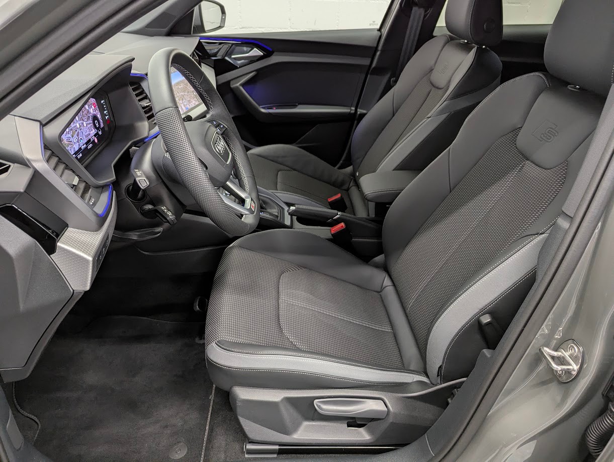 AUDI A1 Sportback 2.0 40 TFSI S Line S-Tronic*5J GAR S-LINE KOMPLETT VOLL-LED DÄMPFER NAVI+ ACC KEYLESS*-image-3