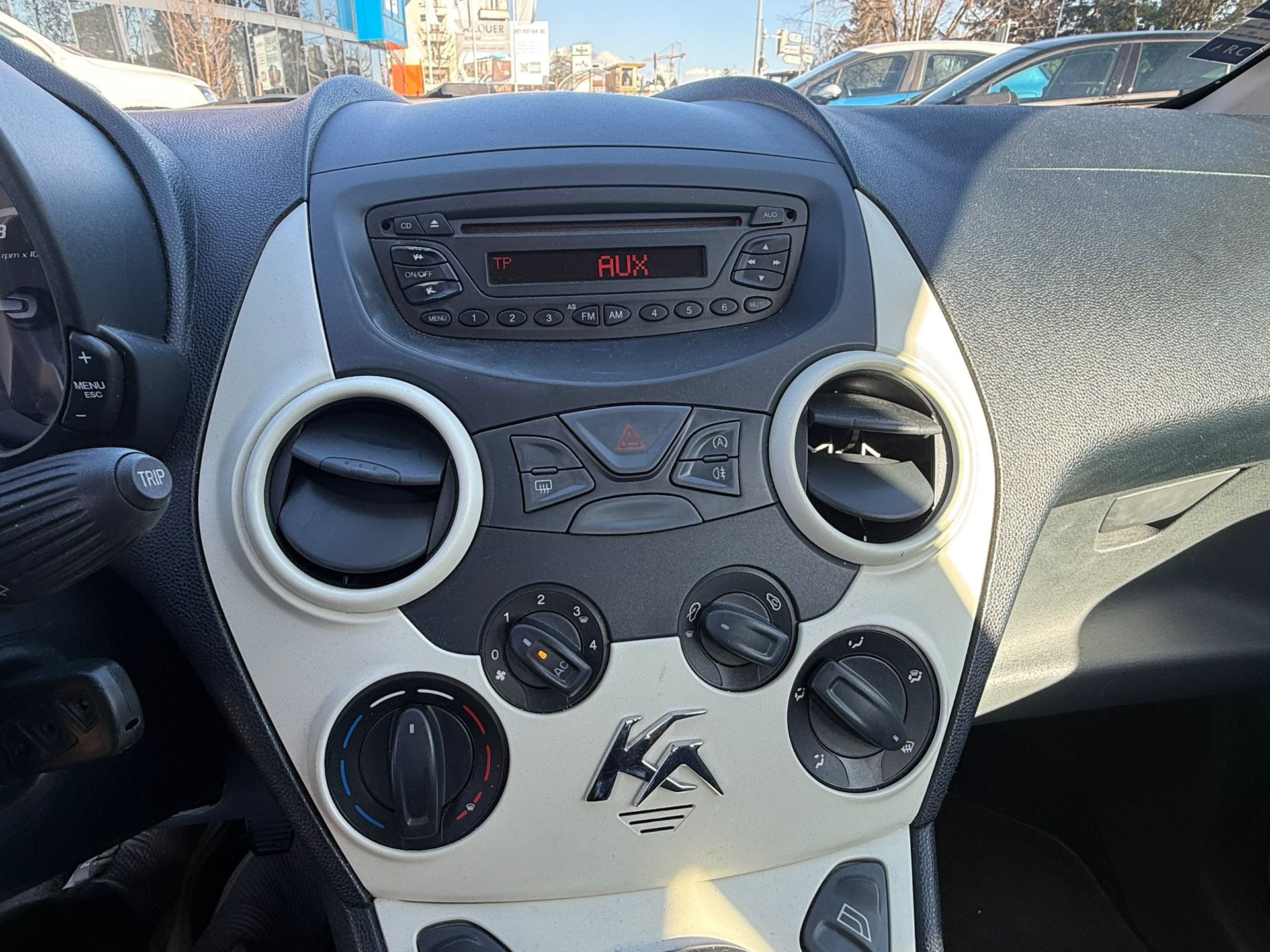 FORD KA 1.25 Trend-image-11