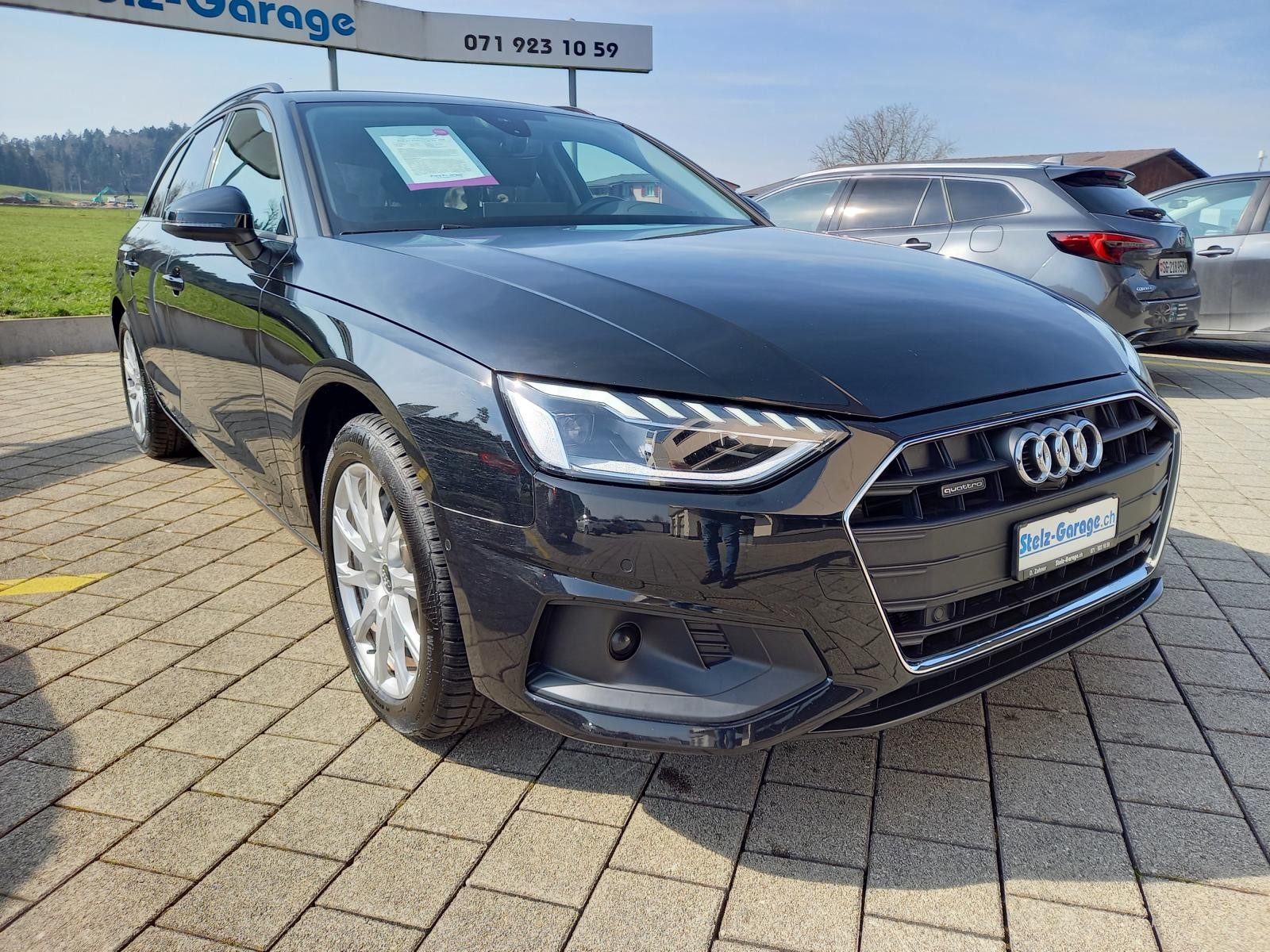 AUDI A4 Avant 40 TDI quattro S-tronic-image-3