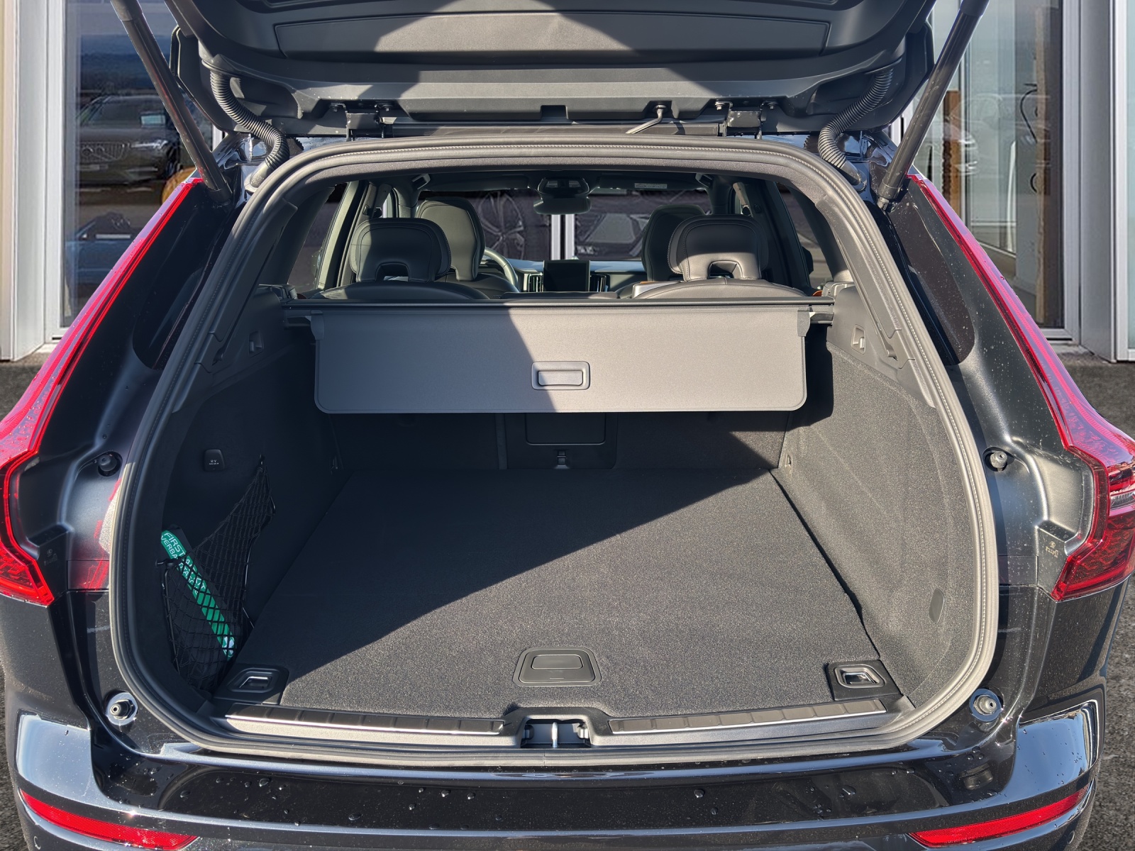 VOLVO XC60 2.0 T8 TE Polestar eAWD-image-6