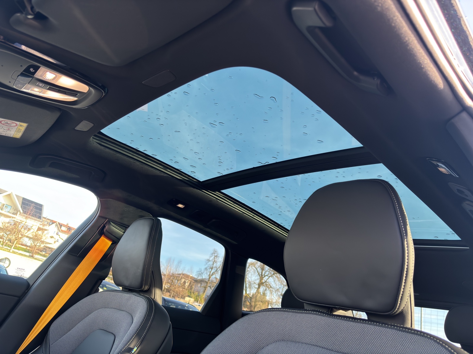 VOLVO XC60 2.0 T8 TE Polestar eAWD-image-15