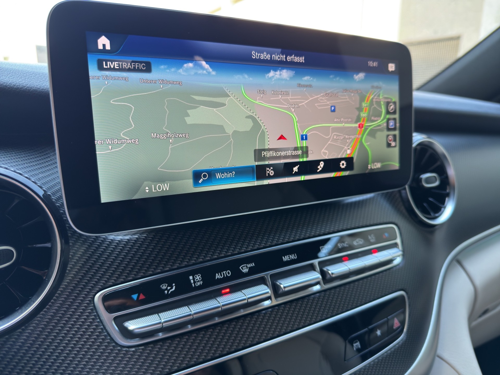 MERCEDES-BENZ V 300 d lang Avantgarde 4 Matic-image-14