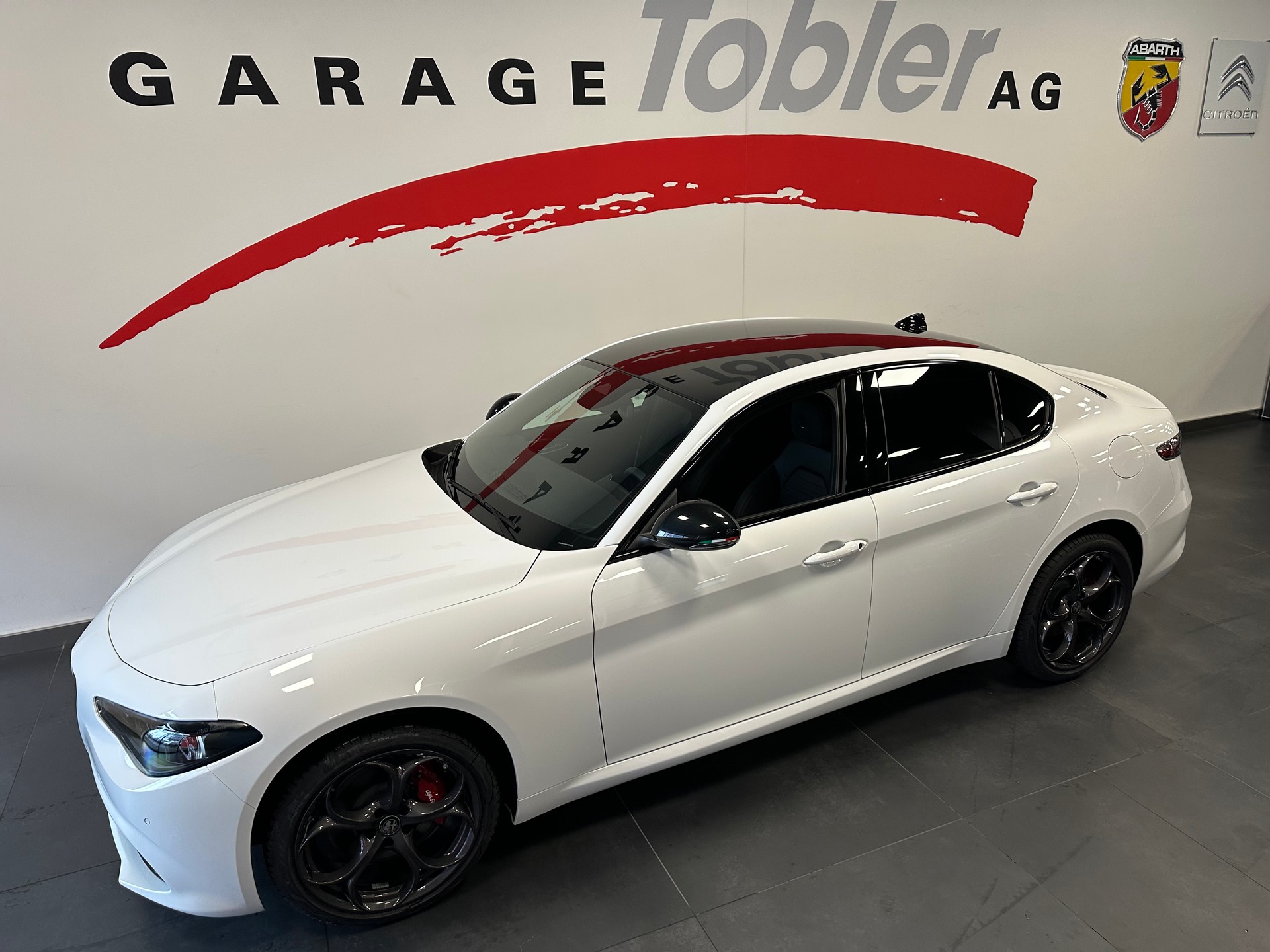ALFA ROMEO Giulia 2.0 Tributo Italiano Q4 AT8-image-9