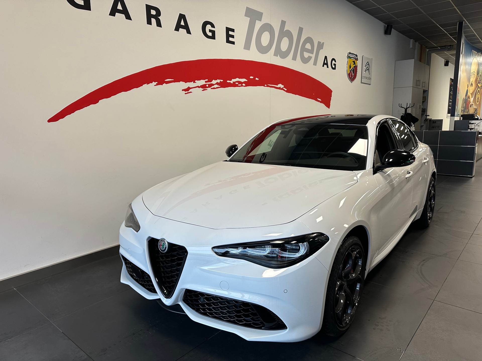 ALFA ROMEO Giulia 2.0 Tributo Italiano Q4 AT8-image-6
