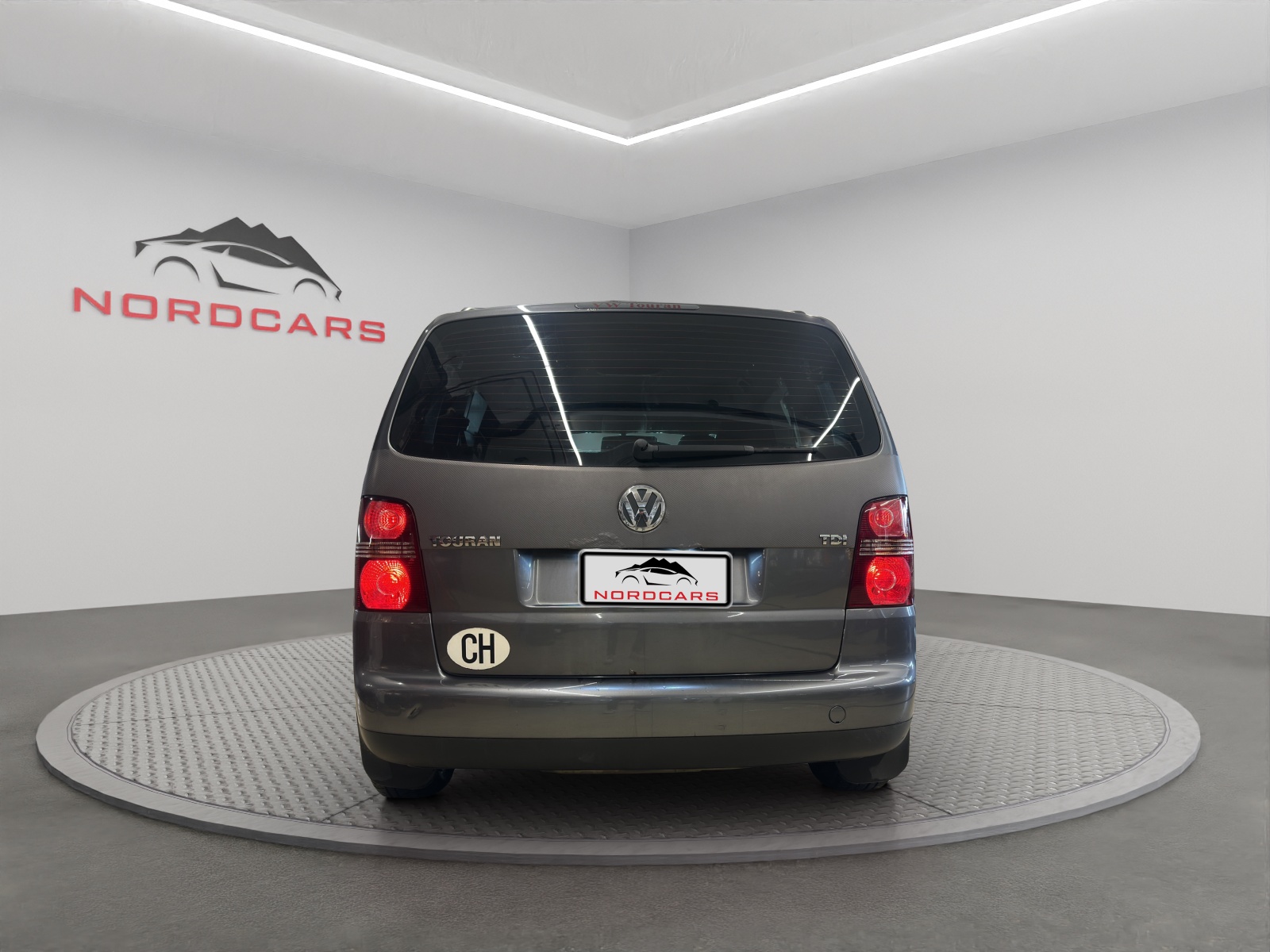 VW 1.9 TDI DSG-showroom-element-3