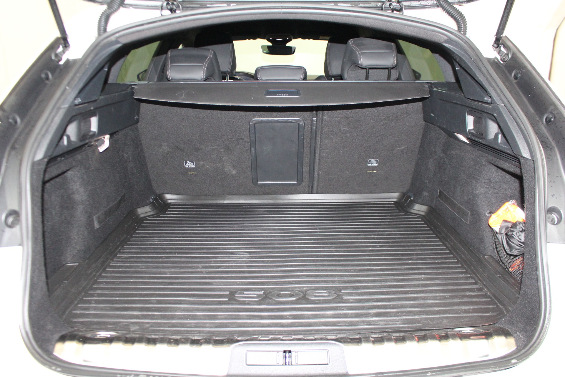 PEUGEOT 508 SW 1.5 BlueHDi GT Line-image-8