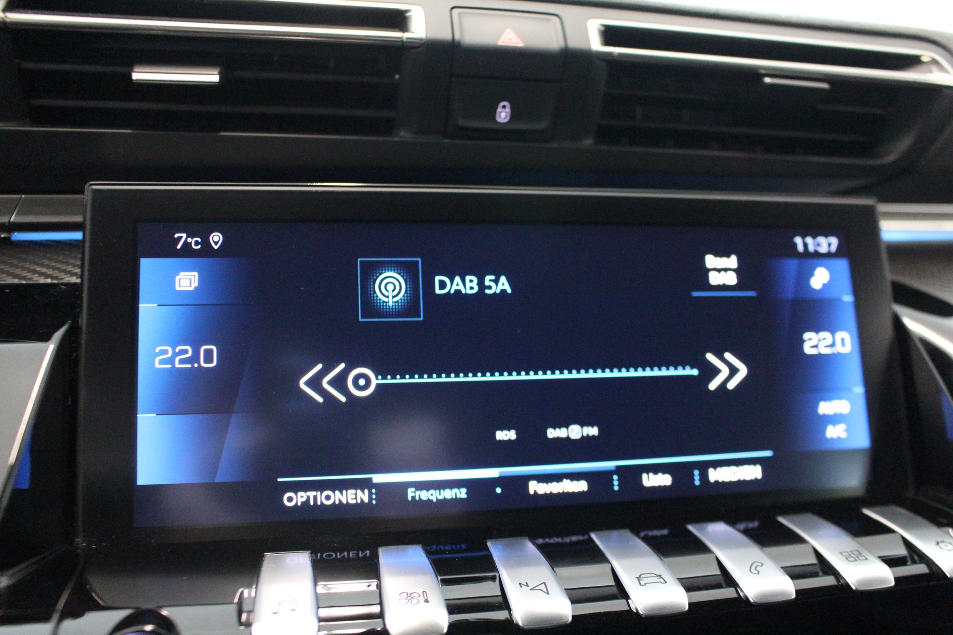 PEUGEOT 508 SW 1.5 BlueHDi GT Line-image-14