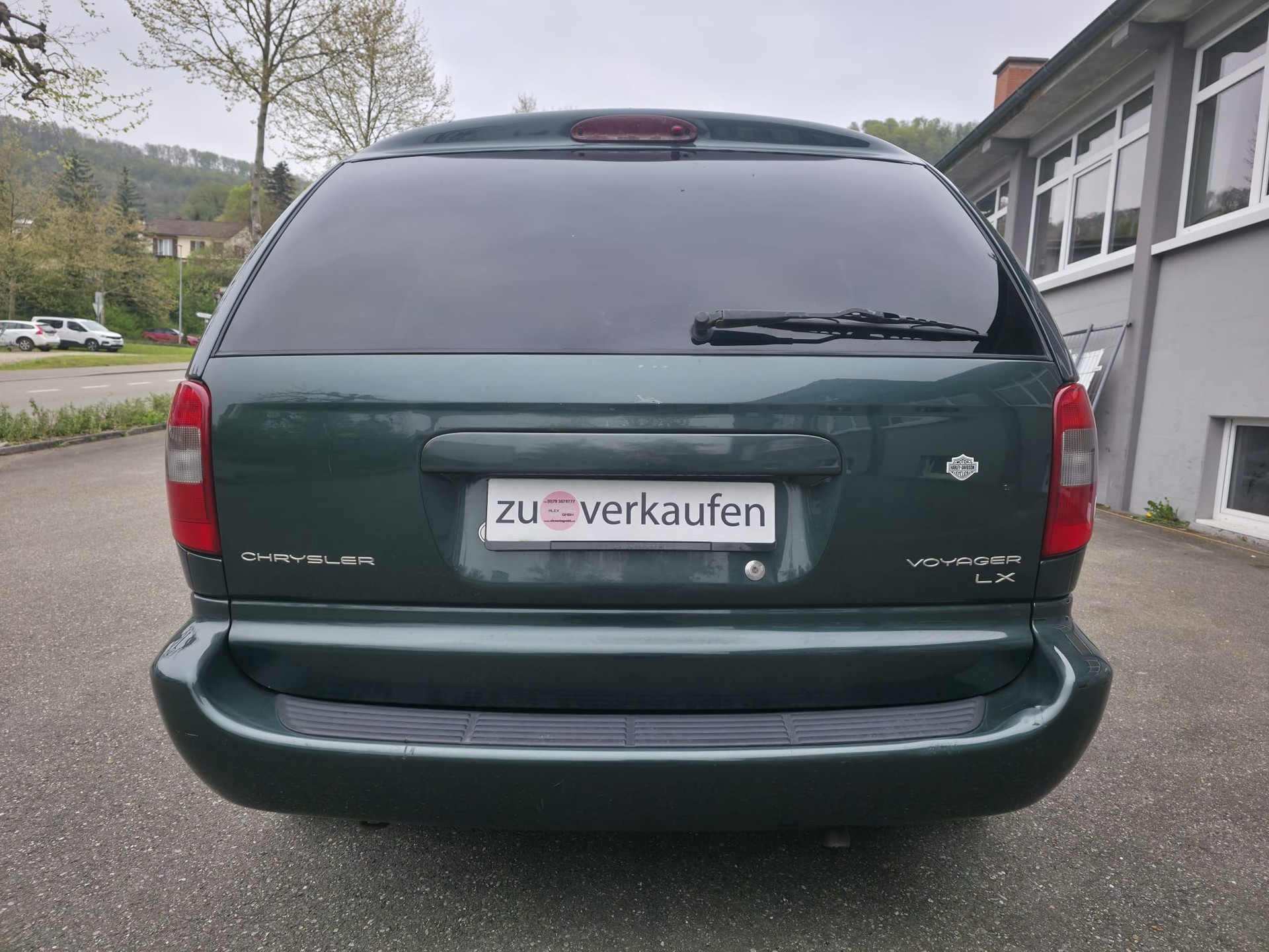 CHRYSLER Voyager 3.3 LX-image-4