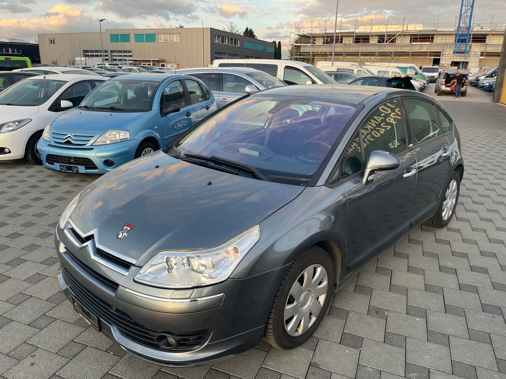 CITROEN C4 Berline 2.0 16V HDi Exclusive Automatic-image-4