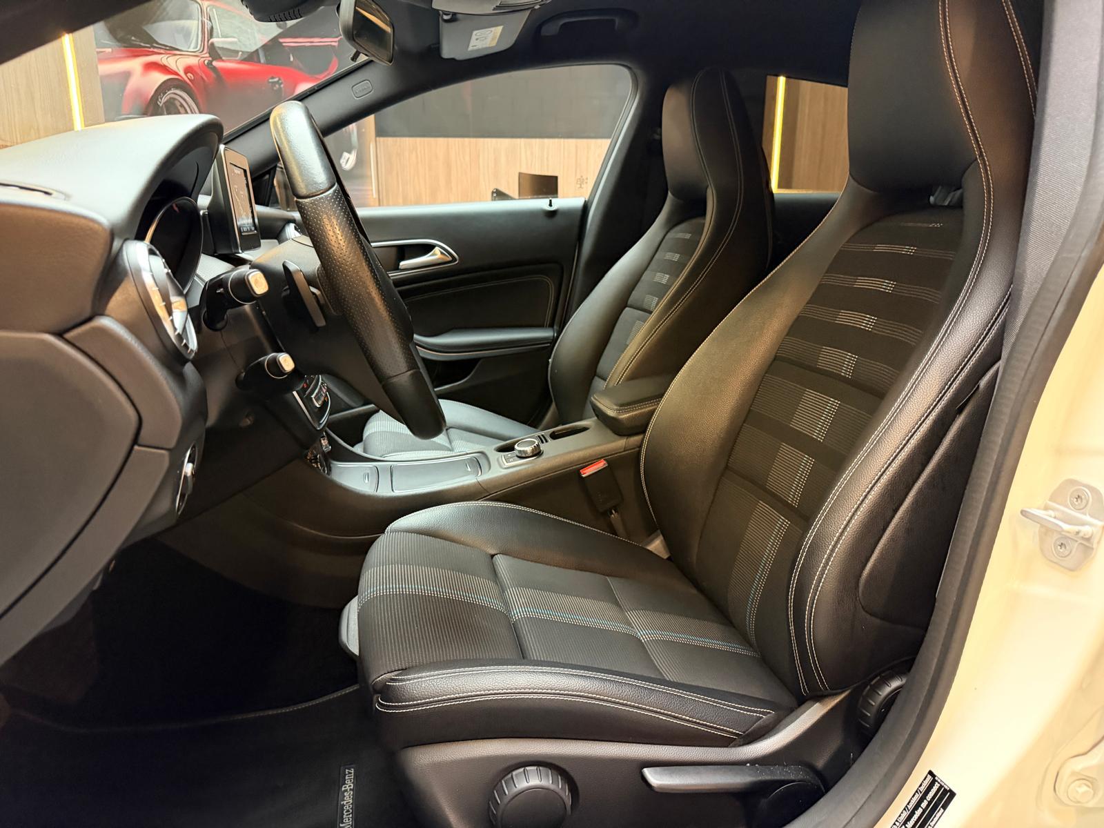 MERCEDES-BENZ CLA 200 Urban Shooting Brake-image-16
