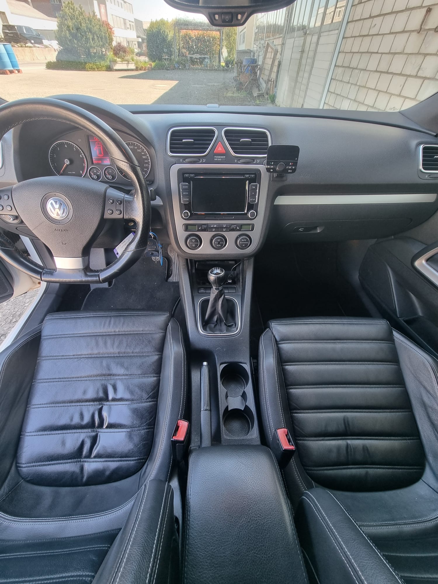 VW Scirocco 2.0 TSI-image-9