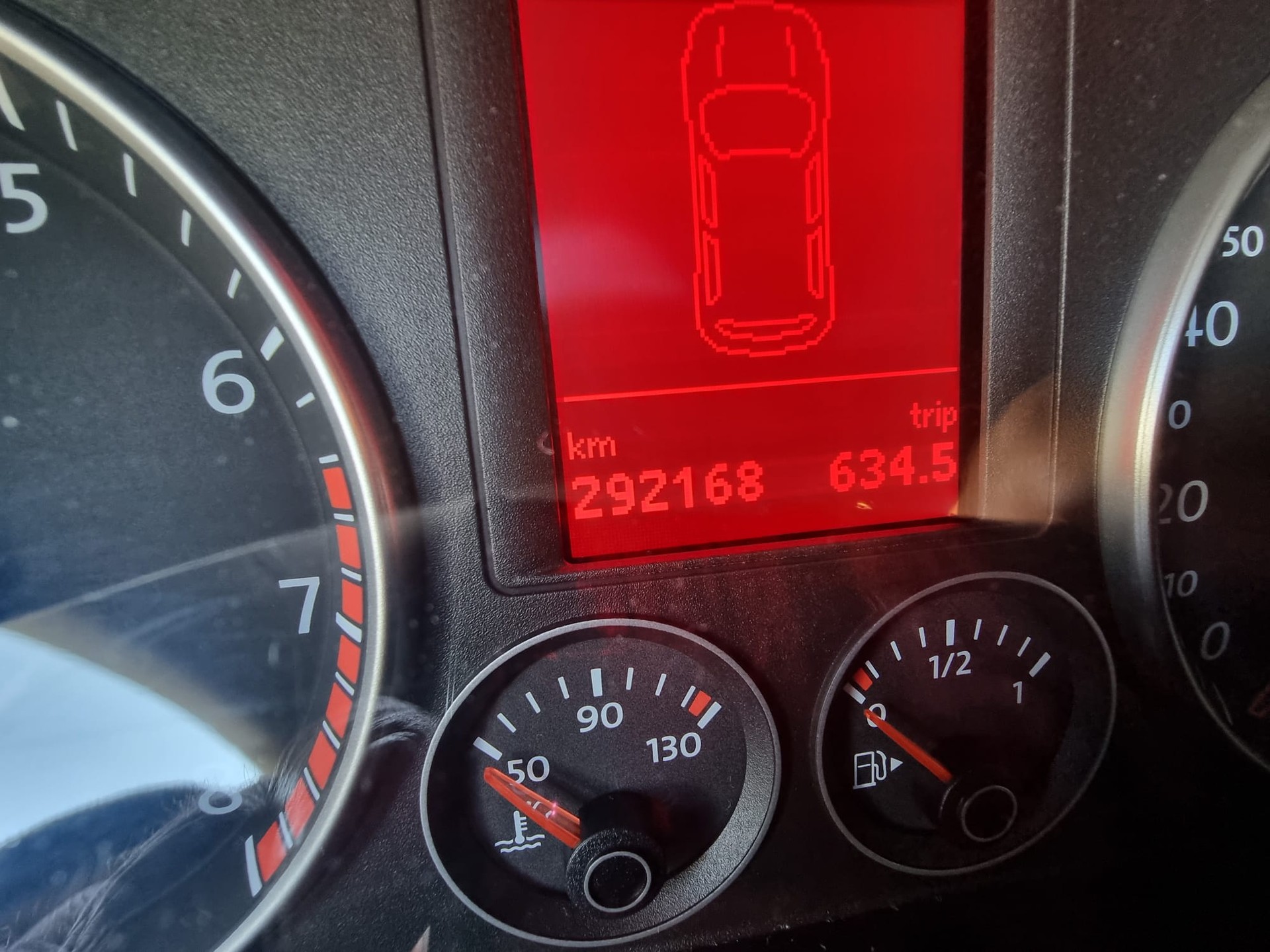 VW Scirocco 2.0 TSI-image-7