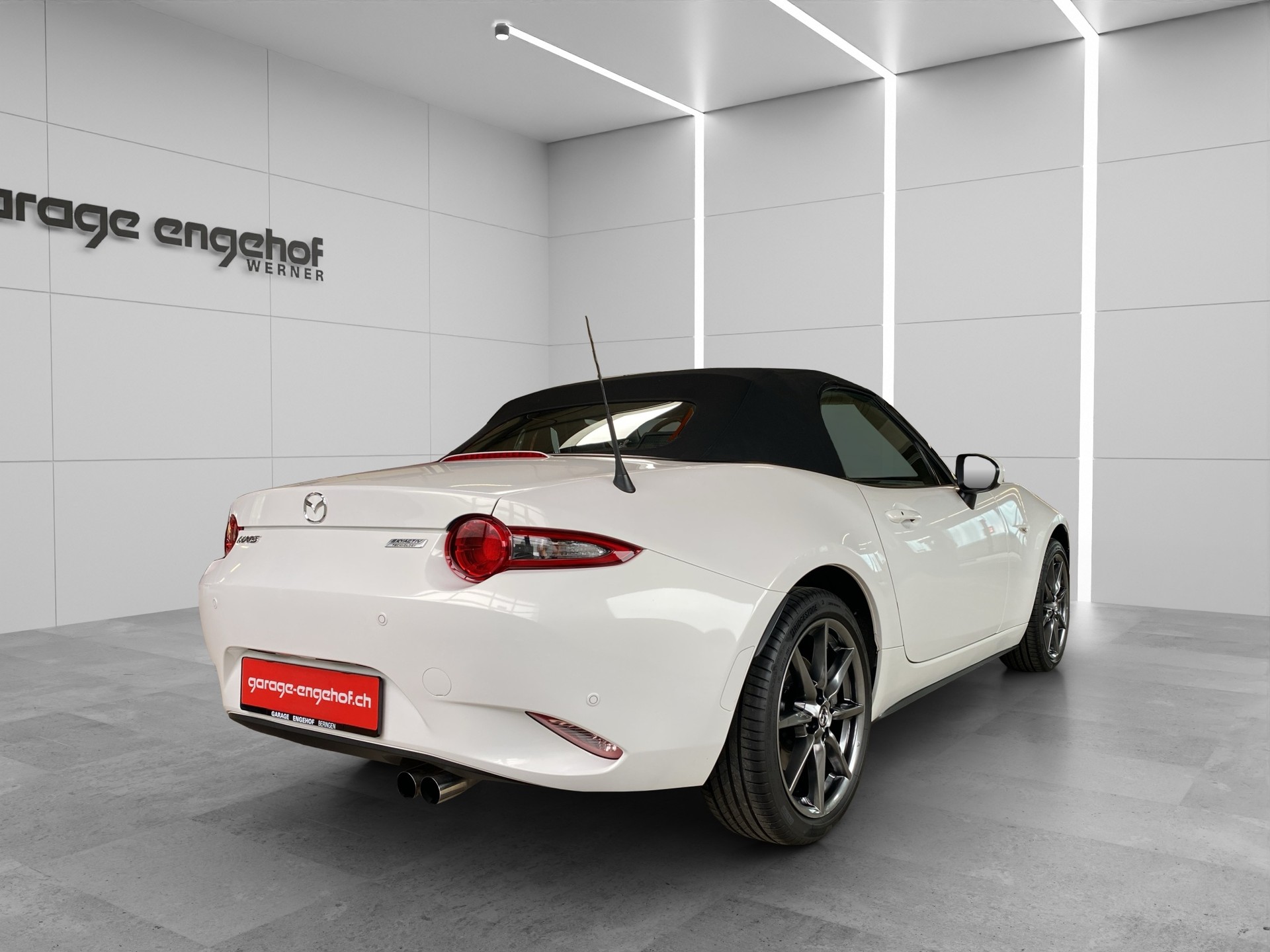 MAZDA MX-5 SKYACTIV-G 160 Revolution-image-7