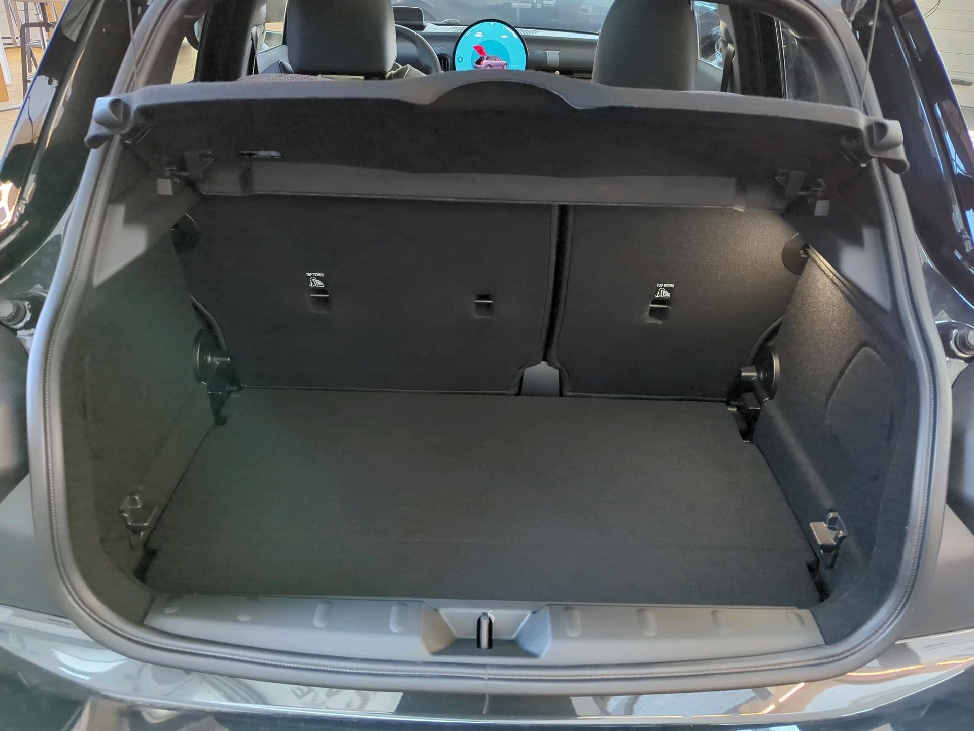 MINI Cooper 5 door C-image-15