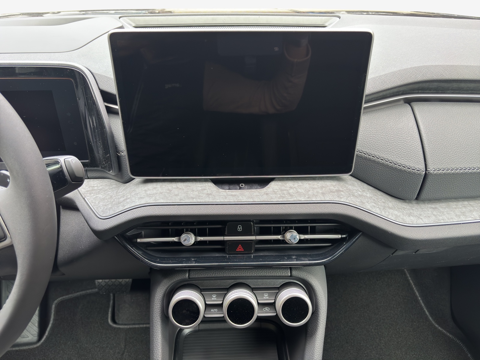 SKODA Kodiaq 2.0 TSI Selection 4x4-image-9