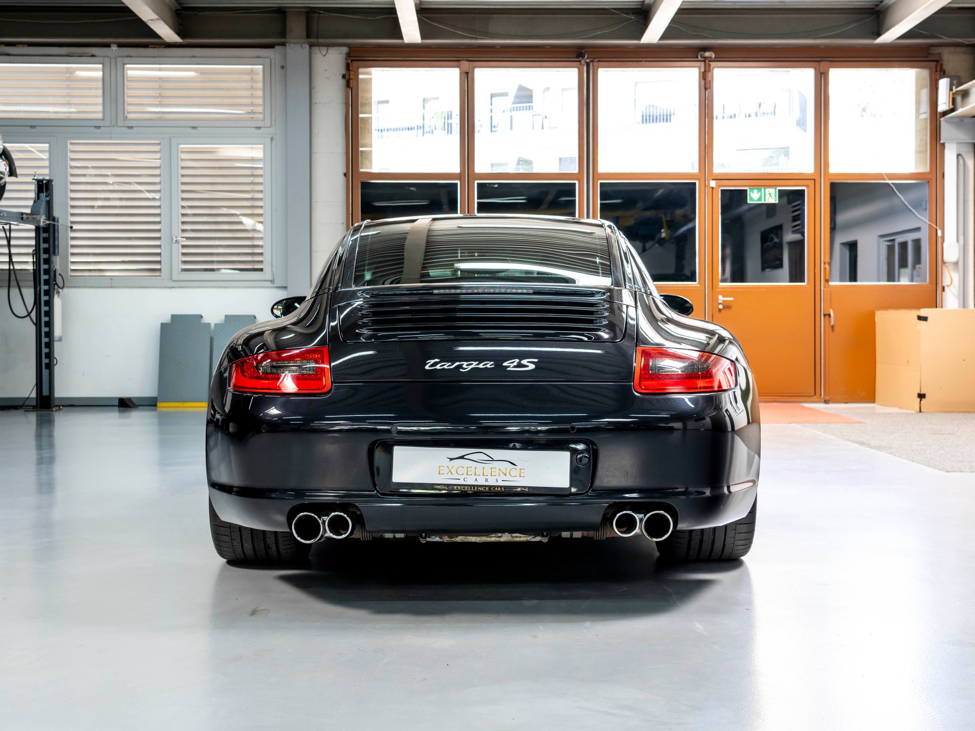 PORSCHE 911 Targa 4S-image-6