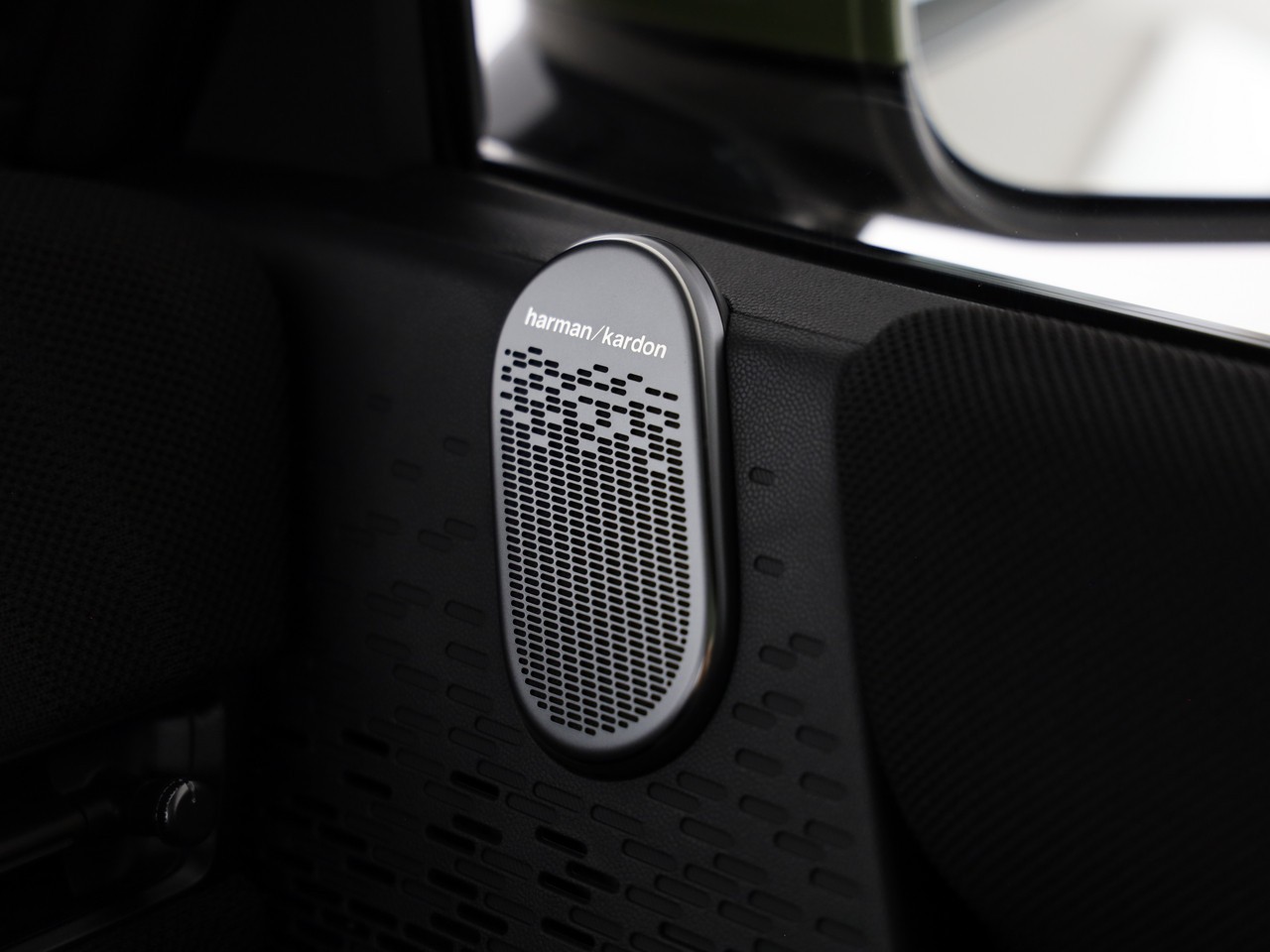 MINI Cooper SE-image-22