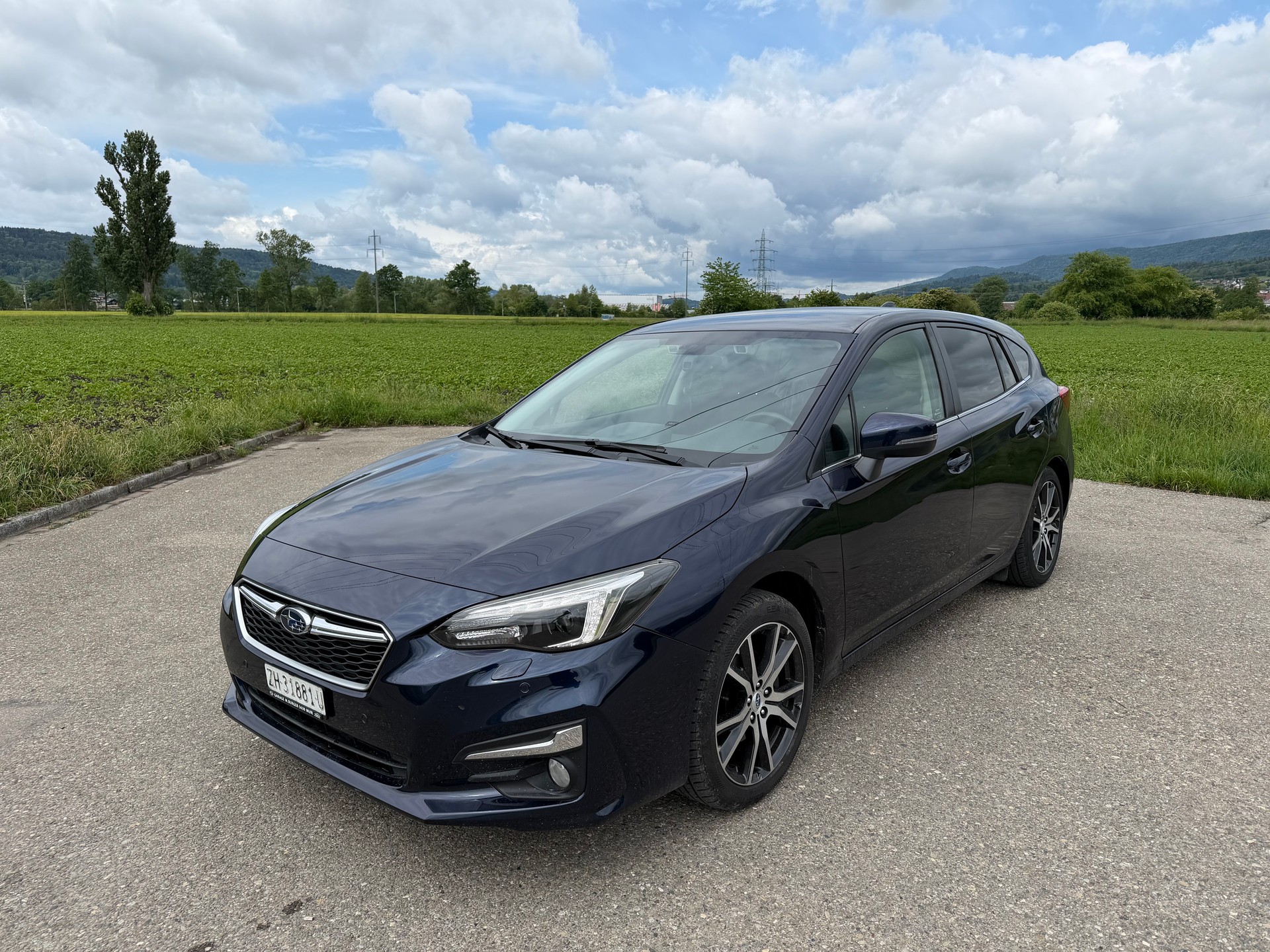 SUBARU Impreza 2.0 Luxury AWD Lineartronic-showroom-element-1