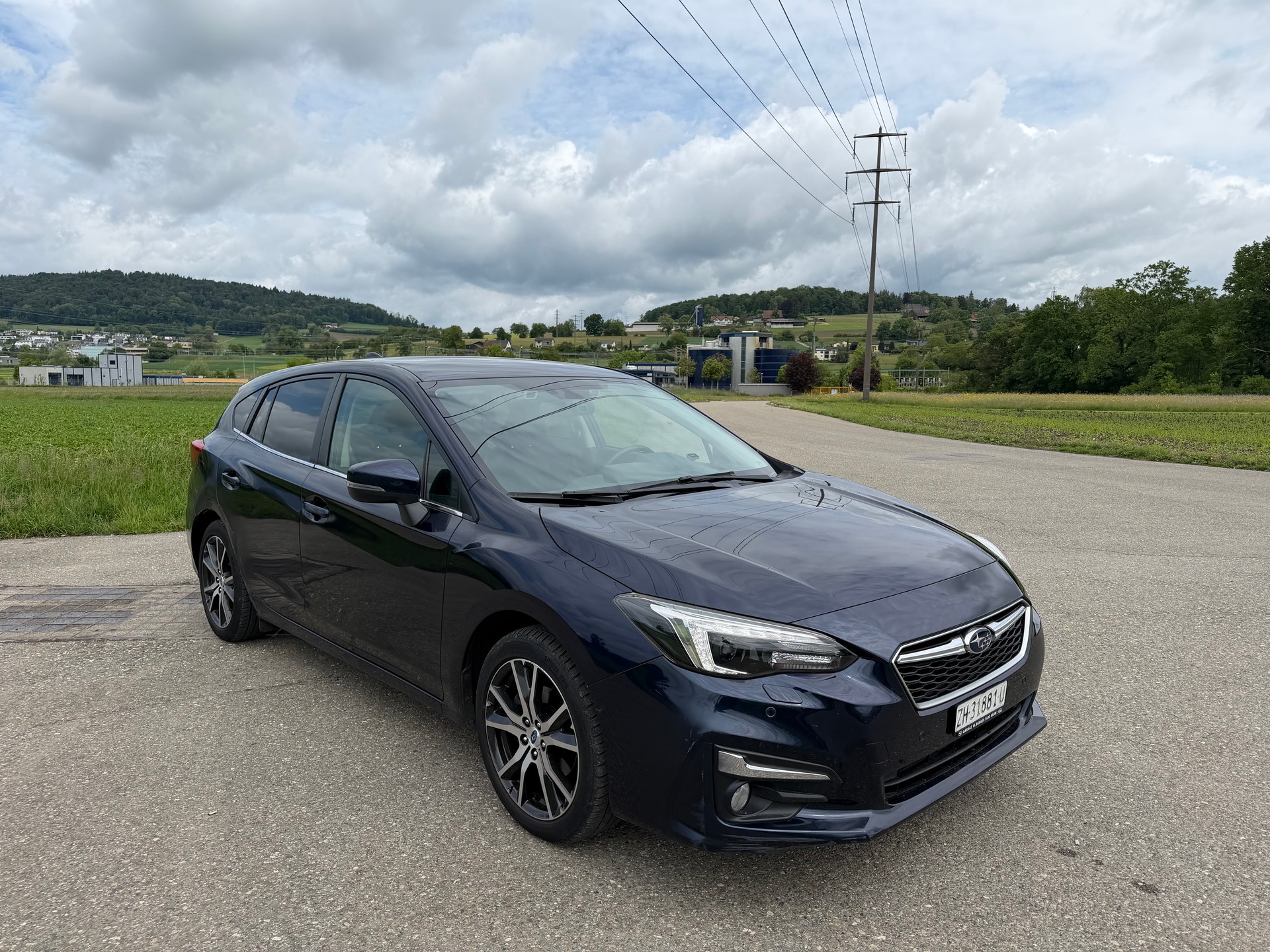 SUBARU Impreza 2.0 Luxury AWD Lineartronic-showroom-element-3
