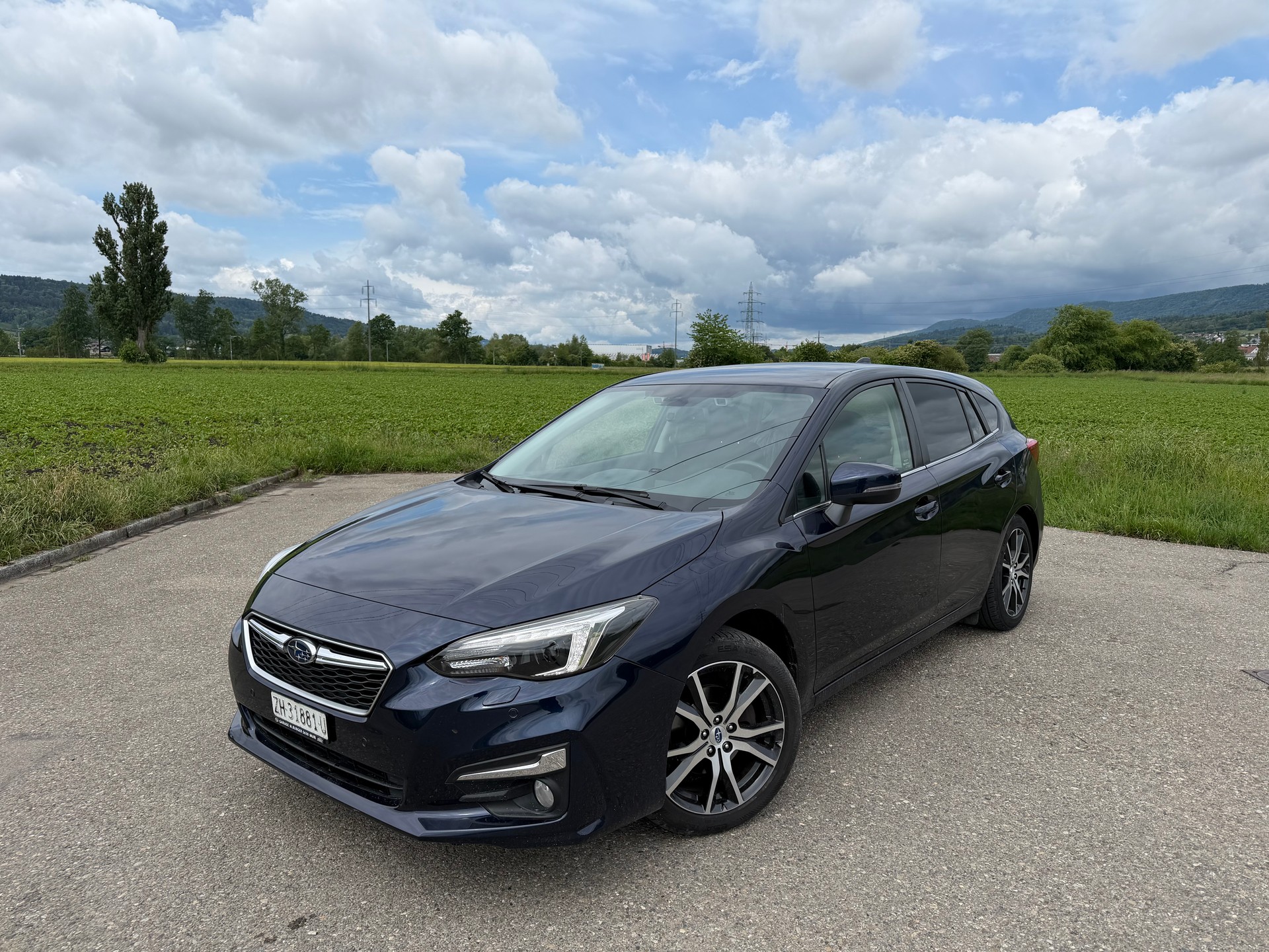 SUBARU Impreza 2.0 Luxury AWD Lineartronic
