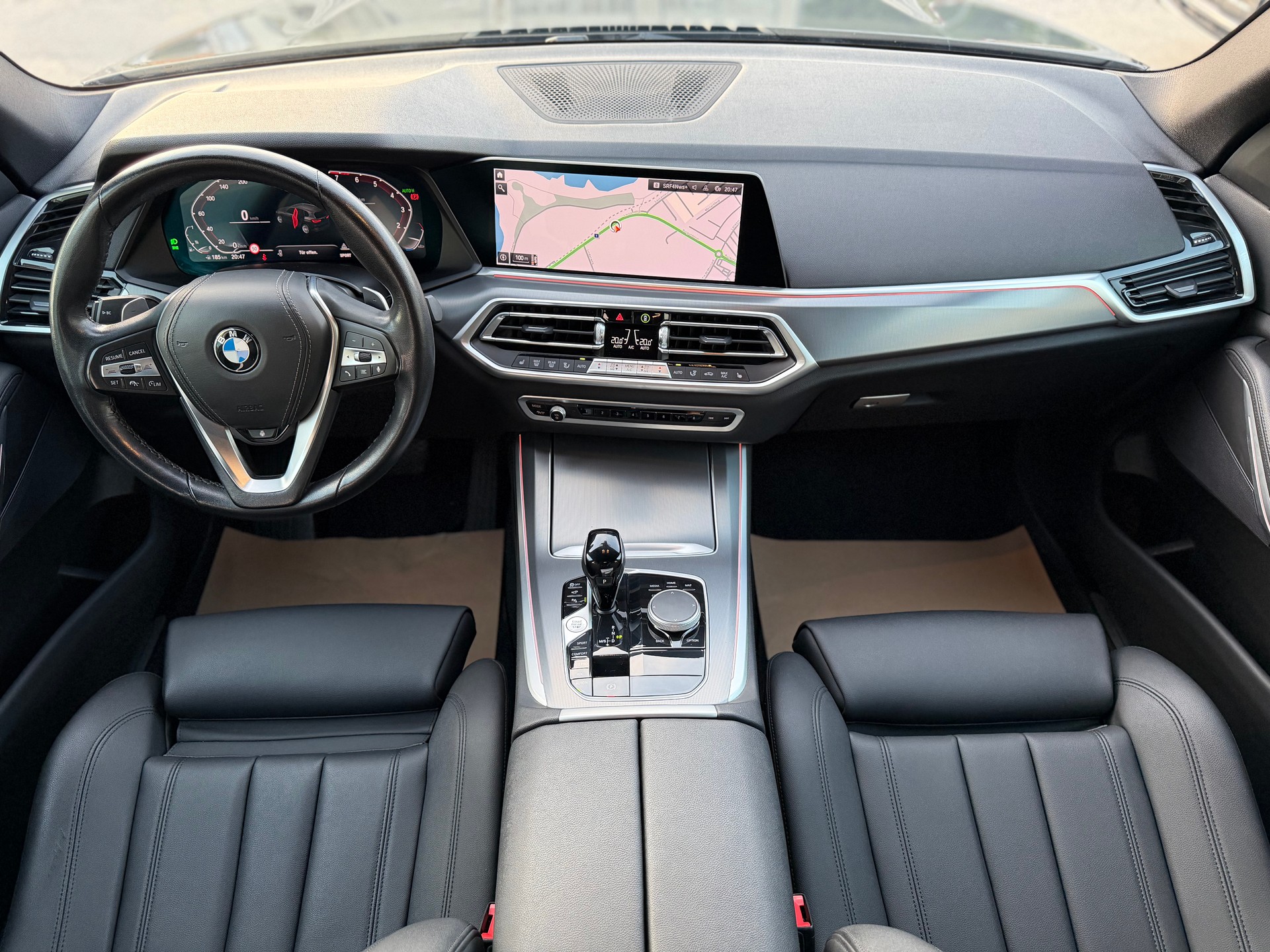 BMW X5 xDrive 48V 40i Steptronic-image-12