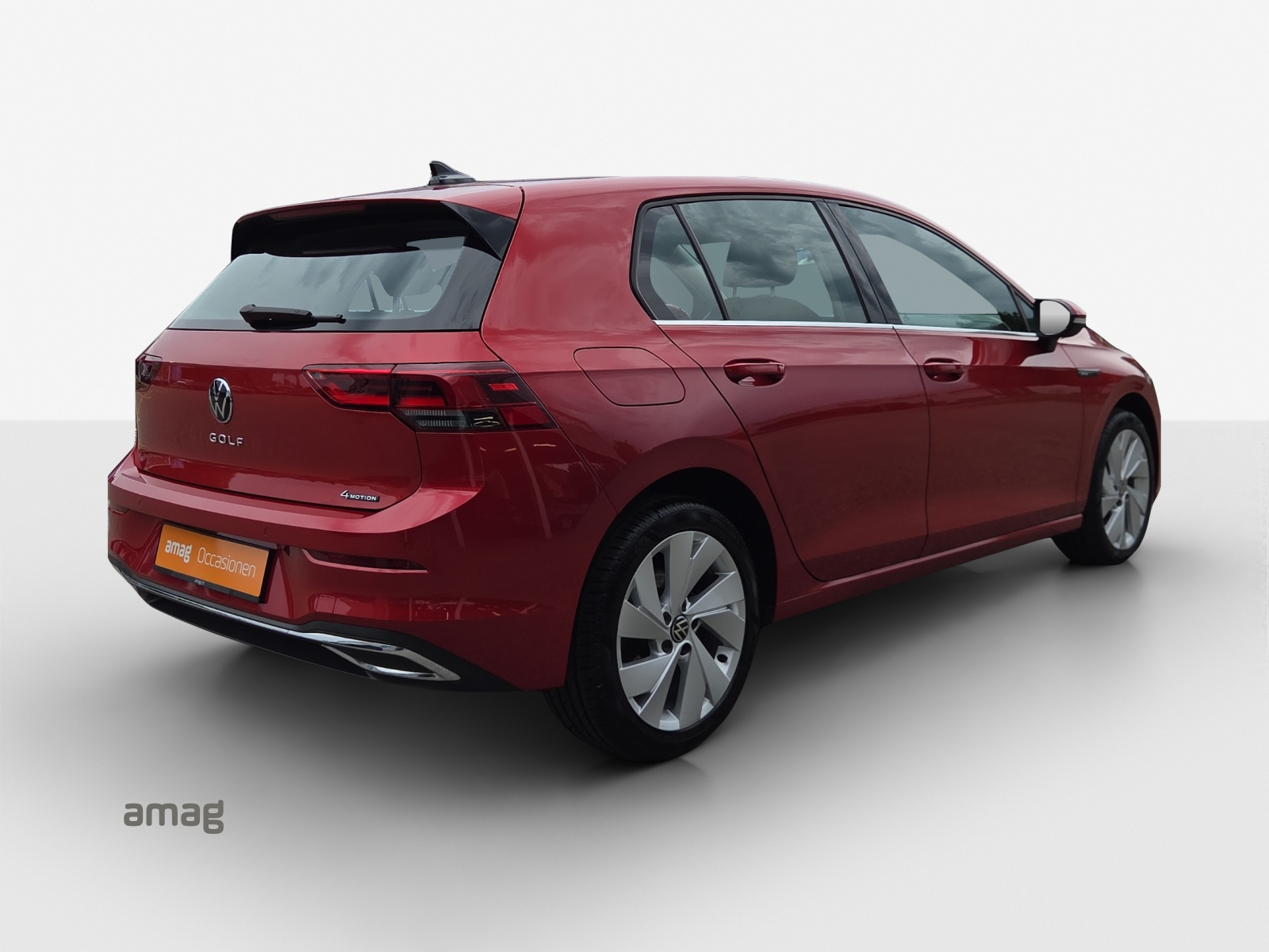 VW Golf 2.0 TSI Style DSG 4 Motion-image-4