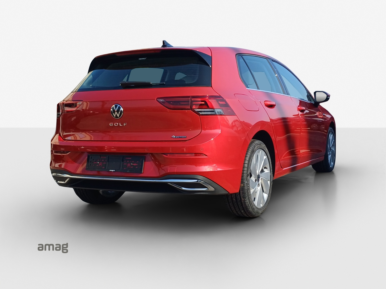 VW Golf 2.0 TSI Style DSG 4 Motion-image-4
