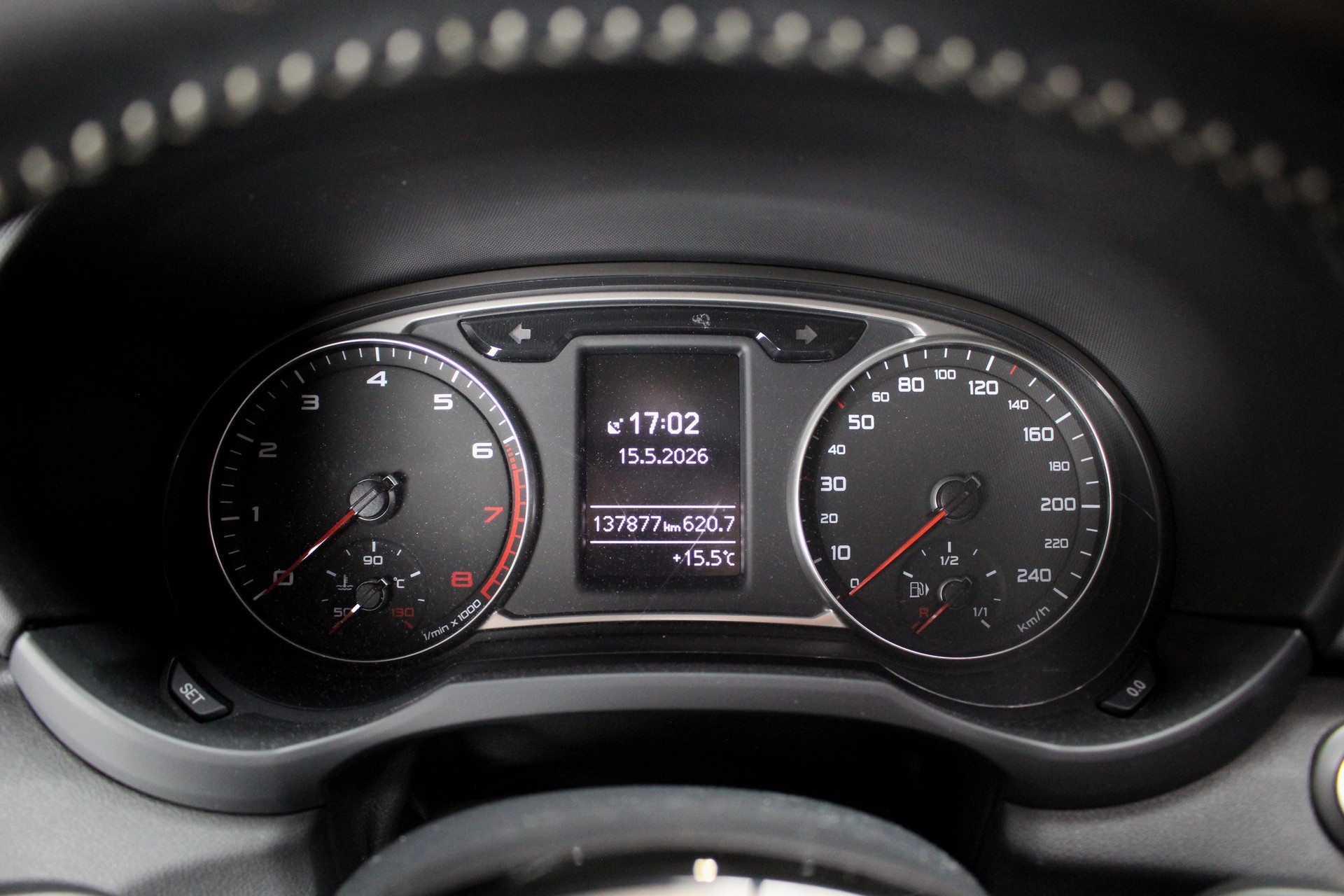 AUDI A1 1.4 TFSI Sport S-tronic-image-12